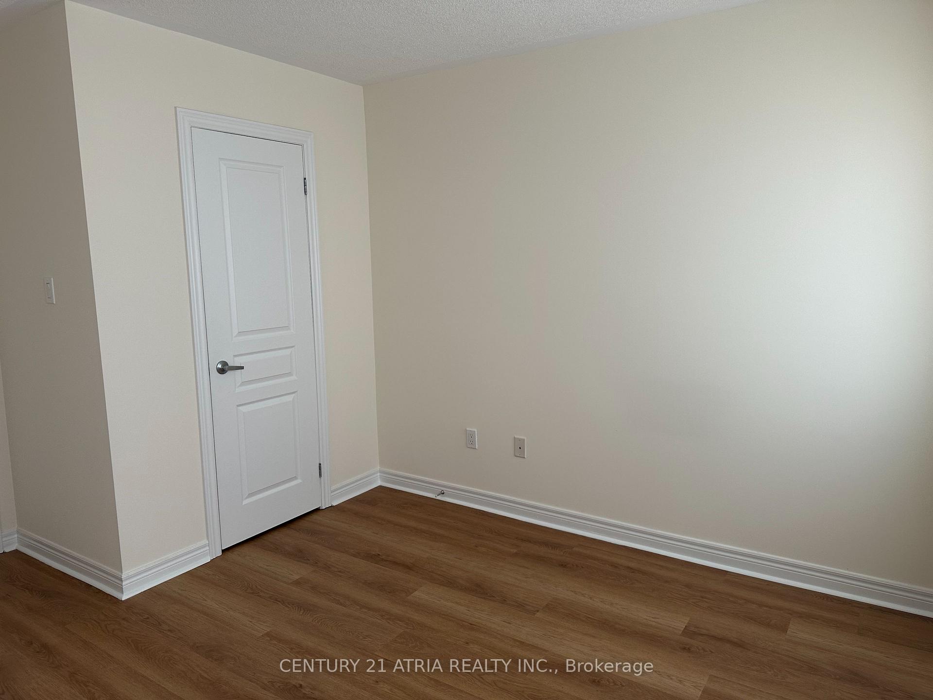 Photo 31 of 609 Country glen Road, Markham, Cornell — HOMEH