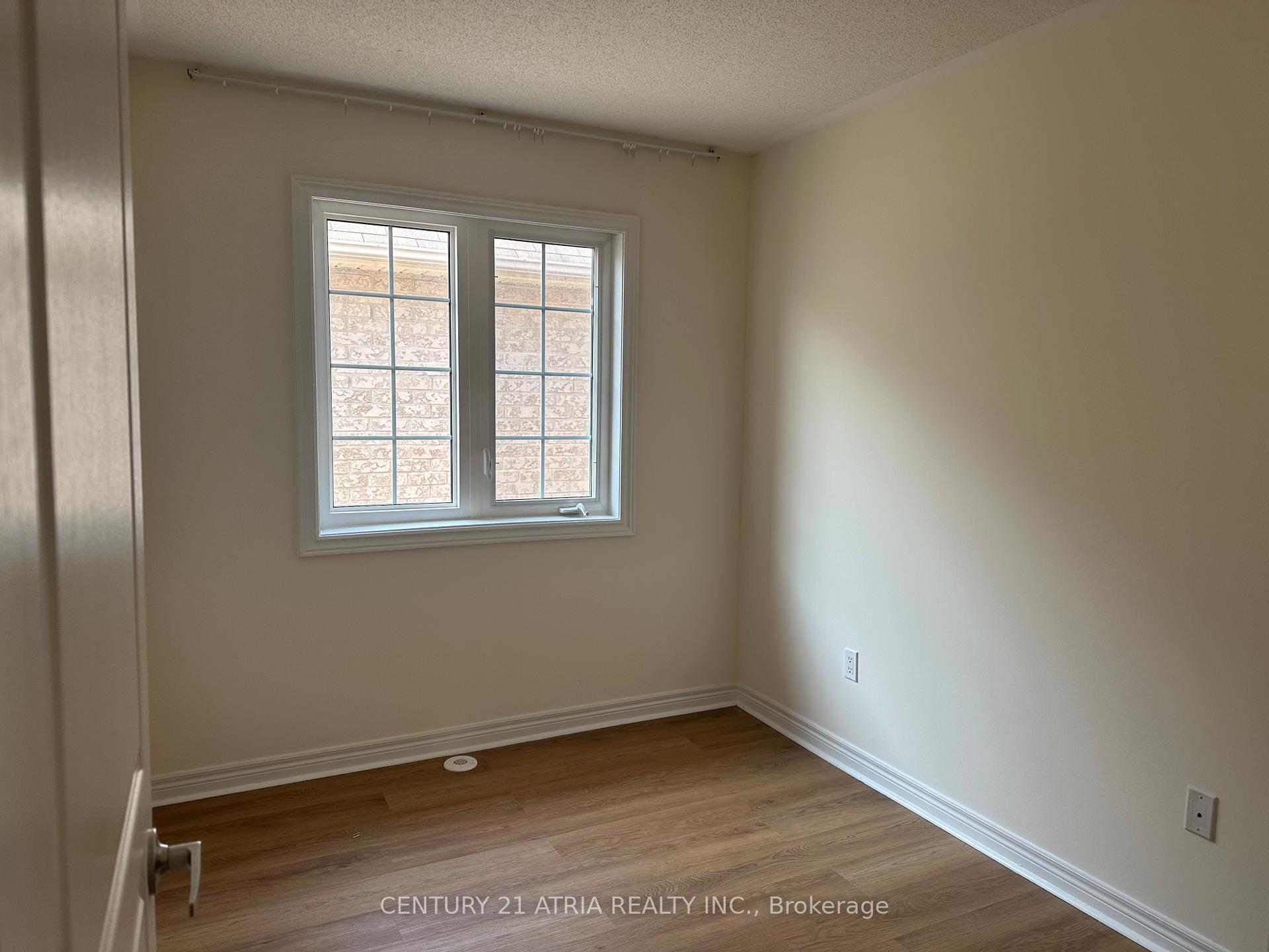 Photo 39 of 609 Country glen Road, Markham, Cornell — HOMEH