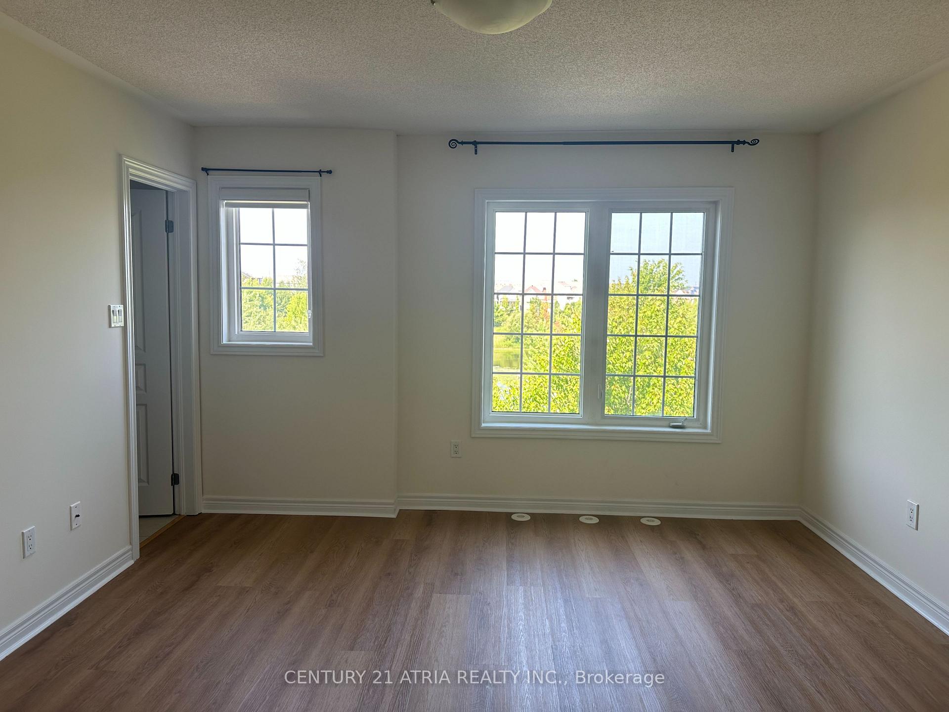 Photo 41 of 609 Country glen Road, Markham, Cornell — HOMEH