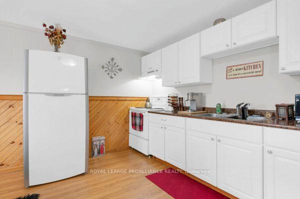 Photo 6 of Unit B, 162 Prince Edward Street, Brighton — HOMEH