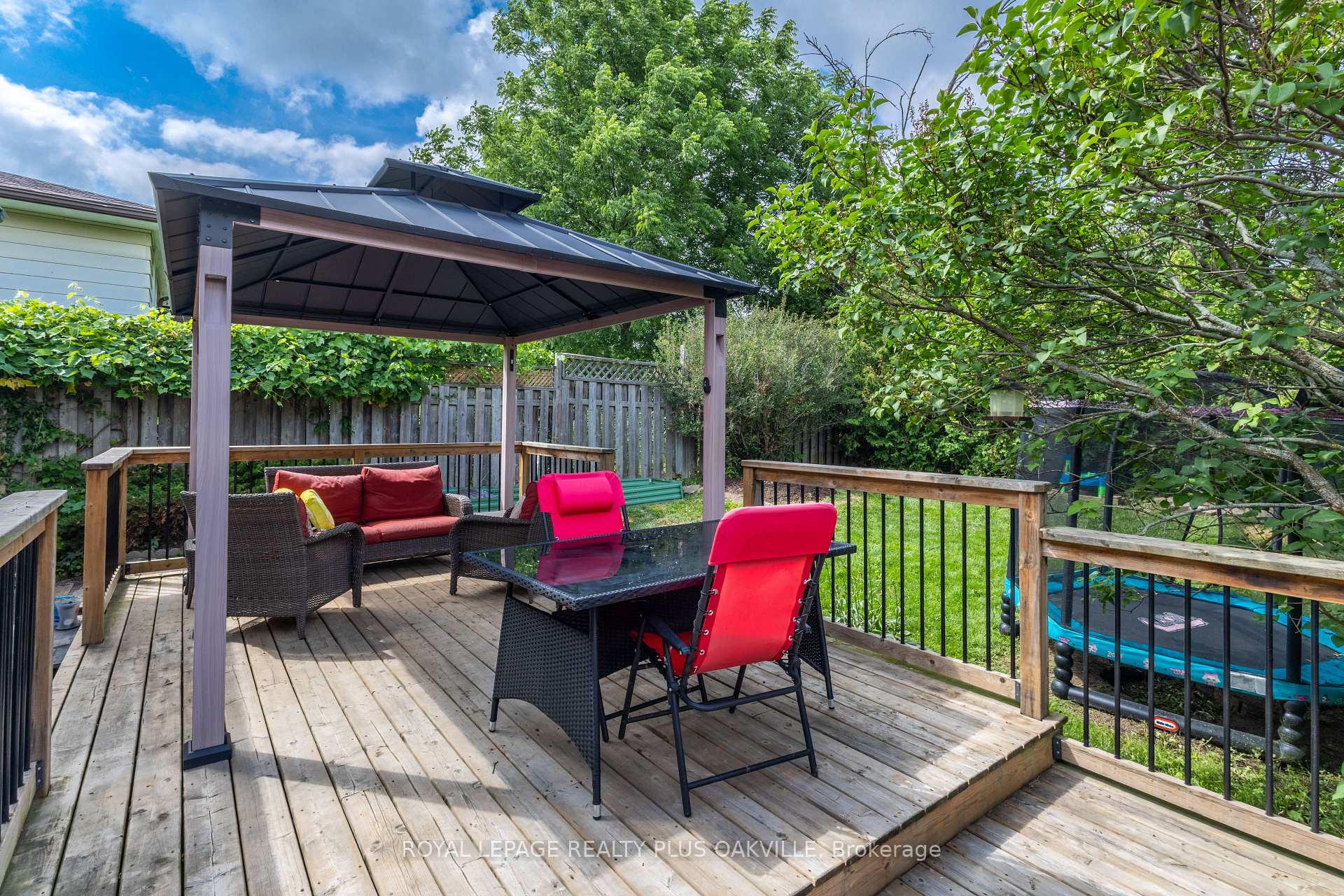 Photo 25 of 158 Bonaventure Drive, Hamilton, Gilbert — HOMEH