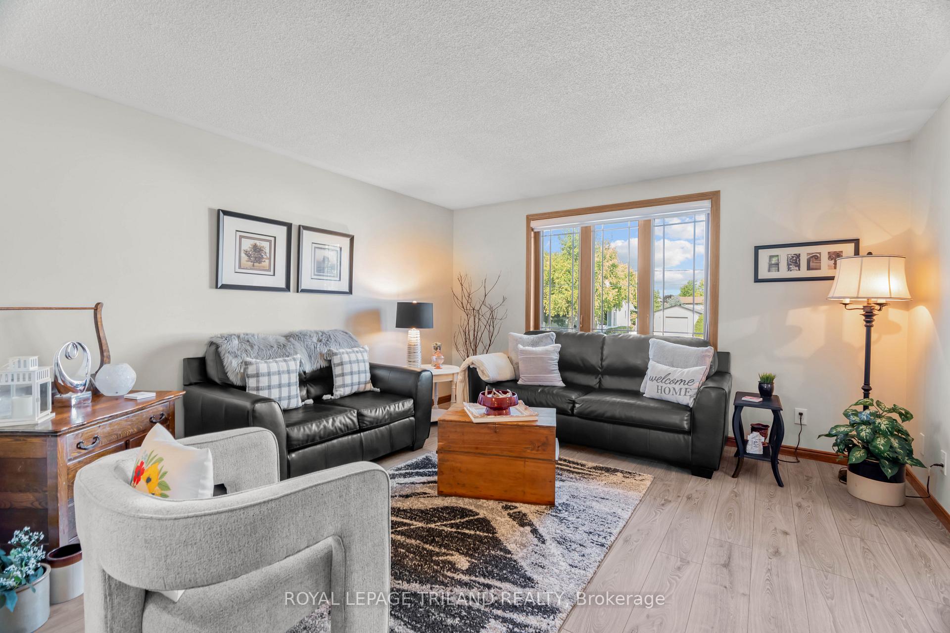 Photo 10 of 107 Mckellar Street, Southwest Middlesex, Glencoe — HOMEH