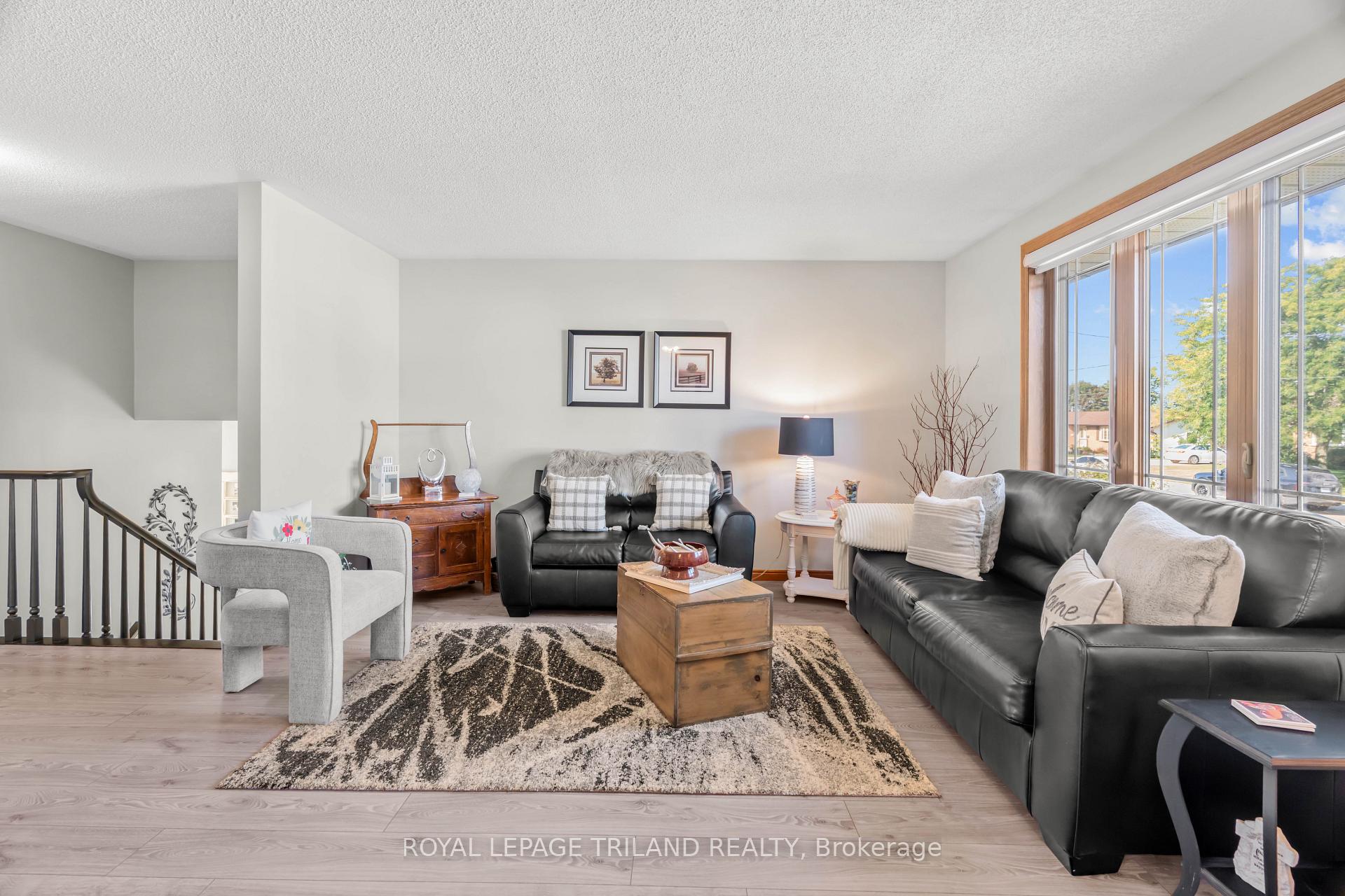 Photo 6 of 107 Mckellar Street, Southwest Middlesex, Glencoe — HOMEH