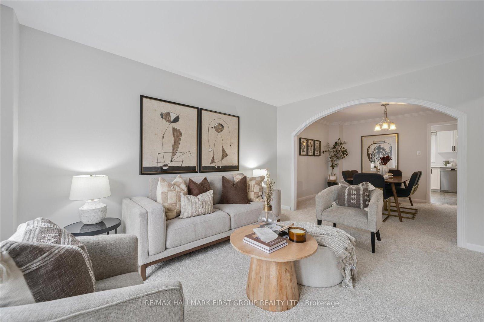 Photo 4 of 2362 Strathmore Crescent W, Pickering, Brock Ridge — HOMEH