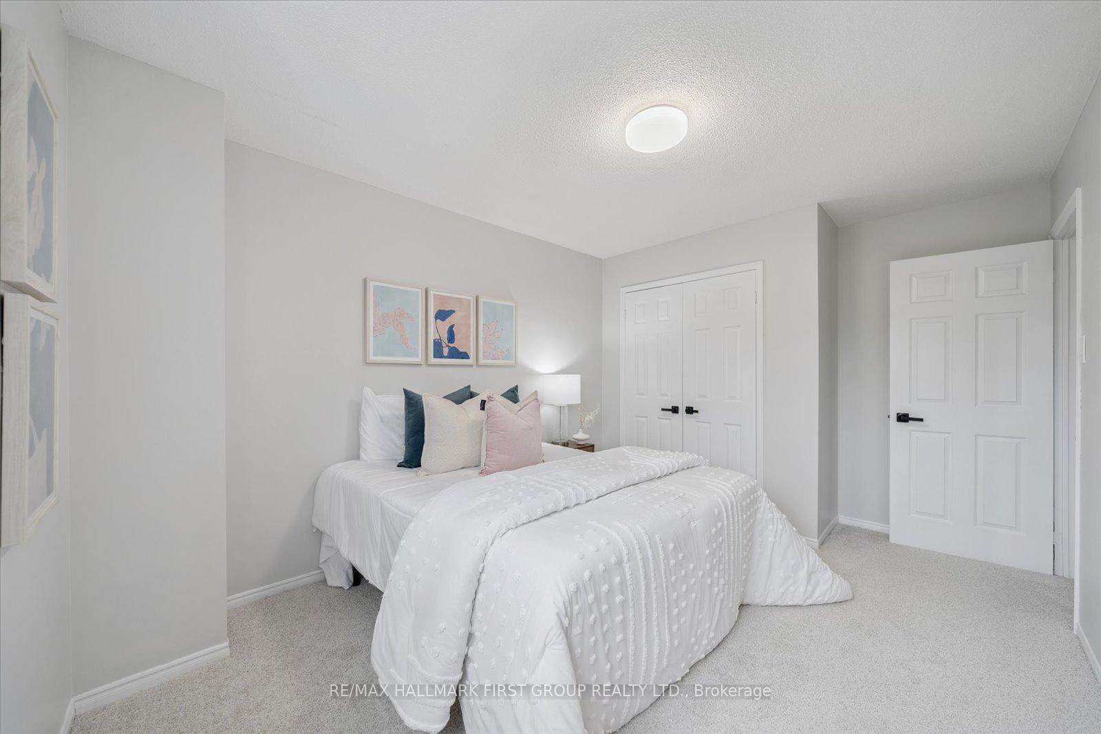 Photo 7 of 2362 Strathmore Crescent W, Pickering, Brock Ridge — HOMEH