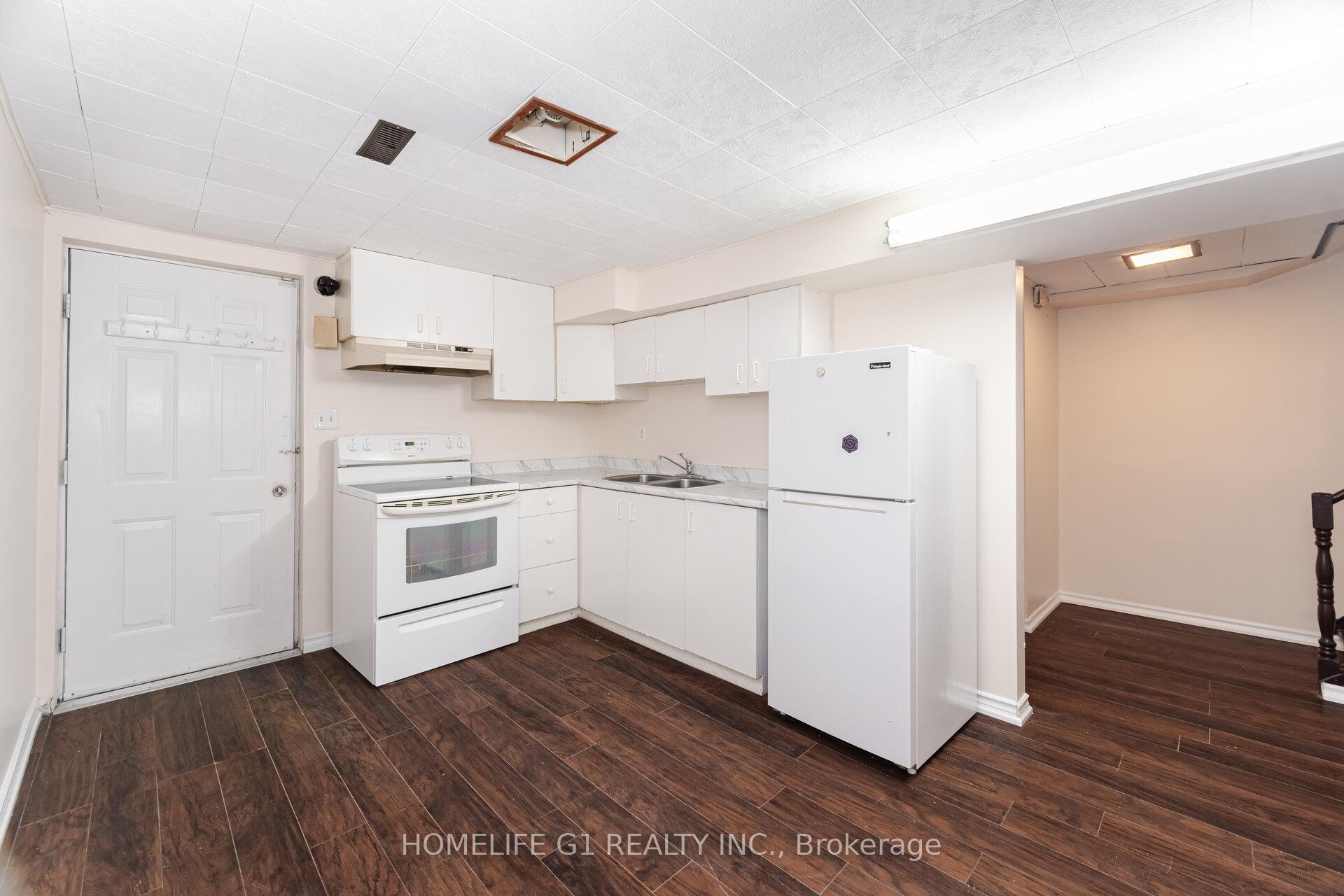 Photo 39 of 18 Laurel Valley Court, Vaughan, Glen Shields — HOMEH