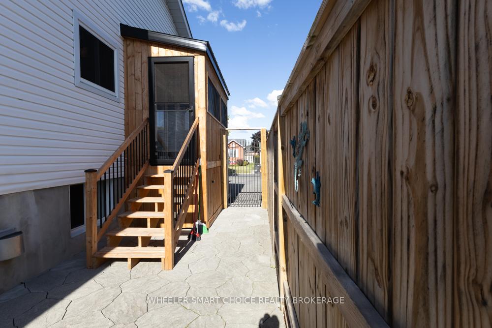 Photo 29 of 402 Ellen Avenue, Cornwall — HOMEH