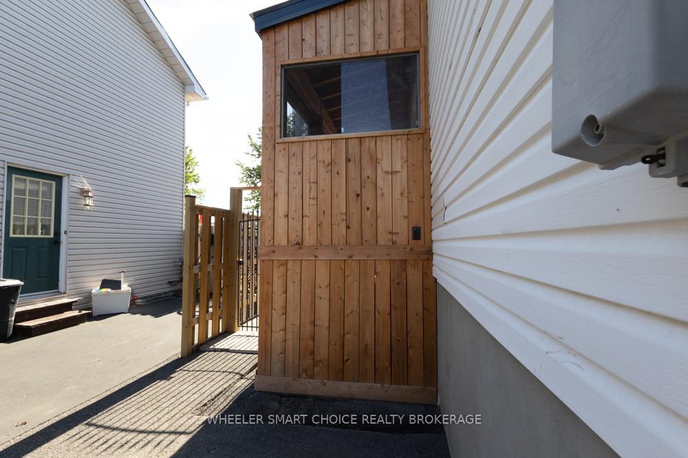 Photo 26 of 402 Ellen Avenue, Cornwall — HOMEH