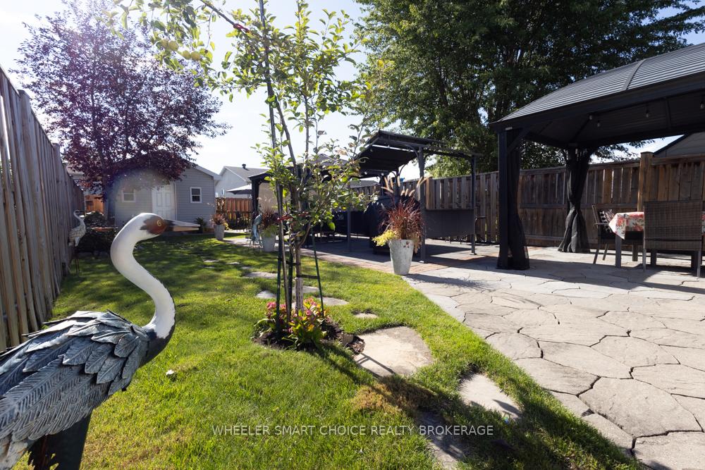 Photo 37 of 402 Ellen Avenue, Cornwall — HOMEH