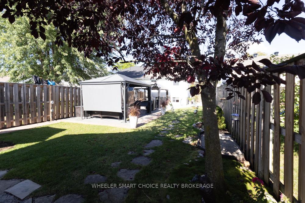 Photo 35 of 402 Ellen Avenue, Cornwall — HOMEH