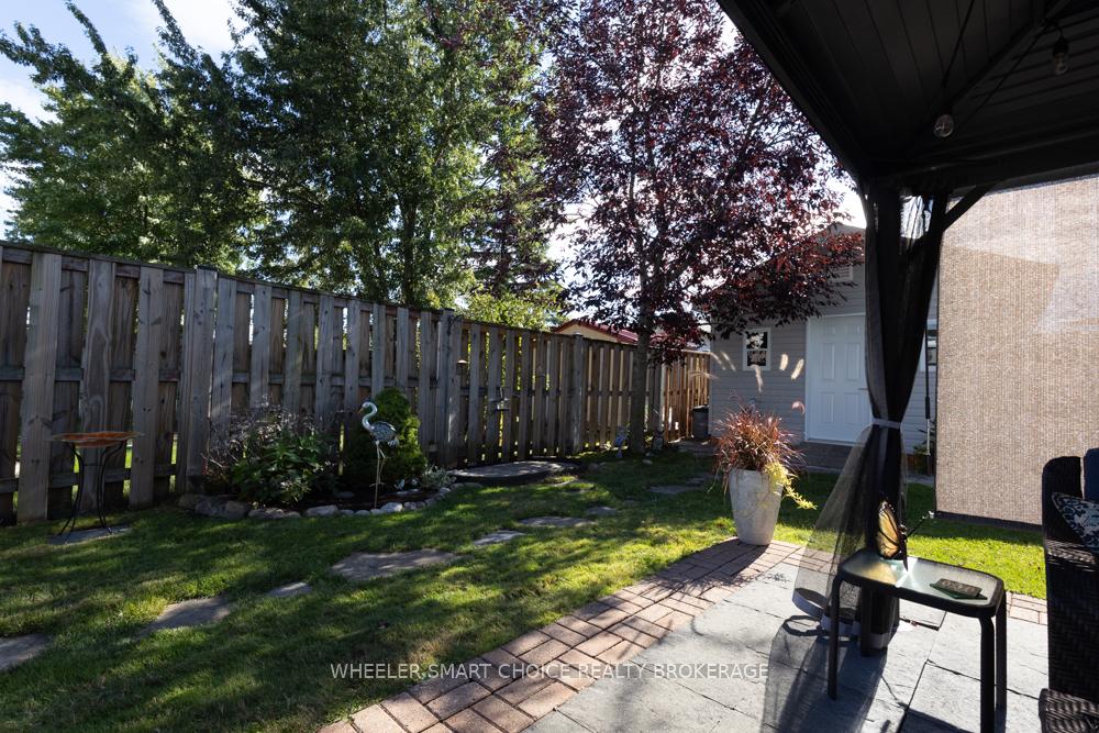 Photo 38 of 402 Ellen Avenue, Cornwall — HOMEH