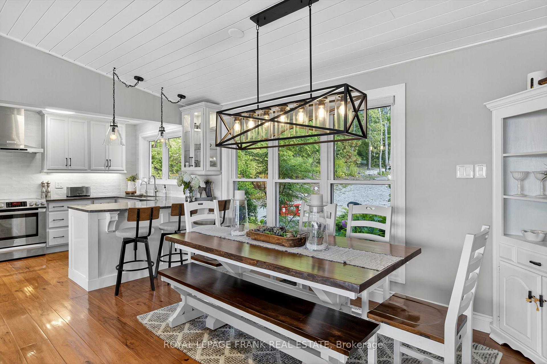 Photo 15 of 1082 Tedford Lane, Douro-Dummer — HOMEH