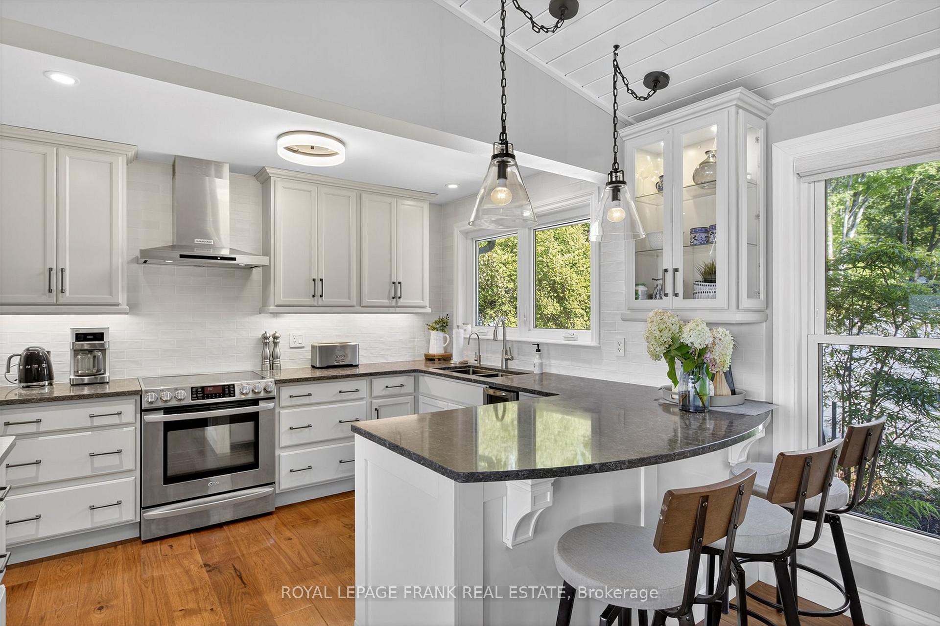 Photo 22 of 1082 Tedford Lane, Douro-Dummer — HOMEH