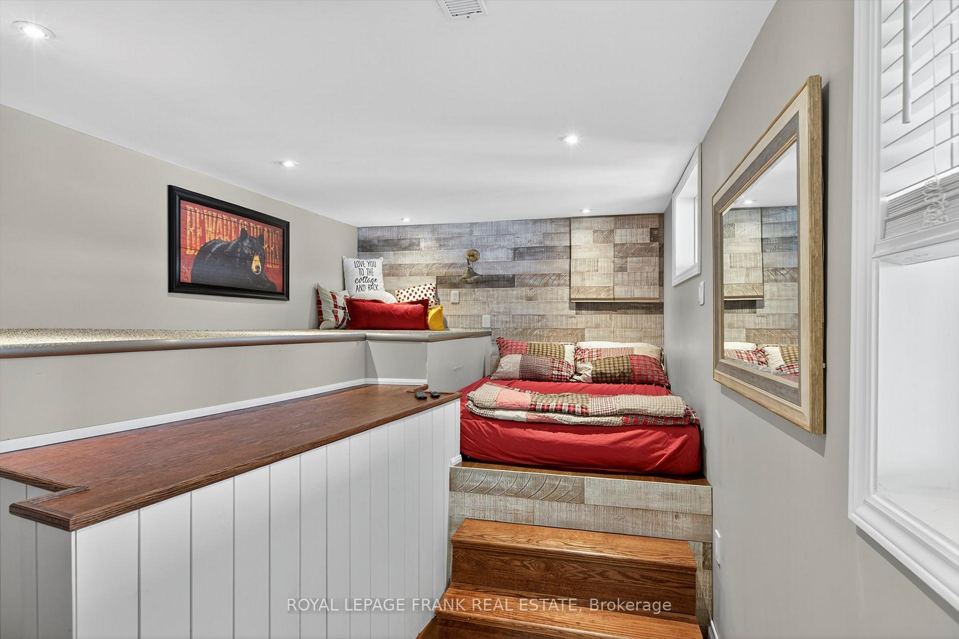 Photo 31 of 1082 Tedford Lane, Douro-Dummer — HOMEH