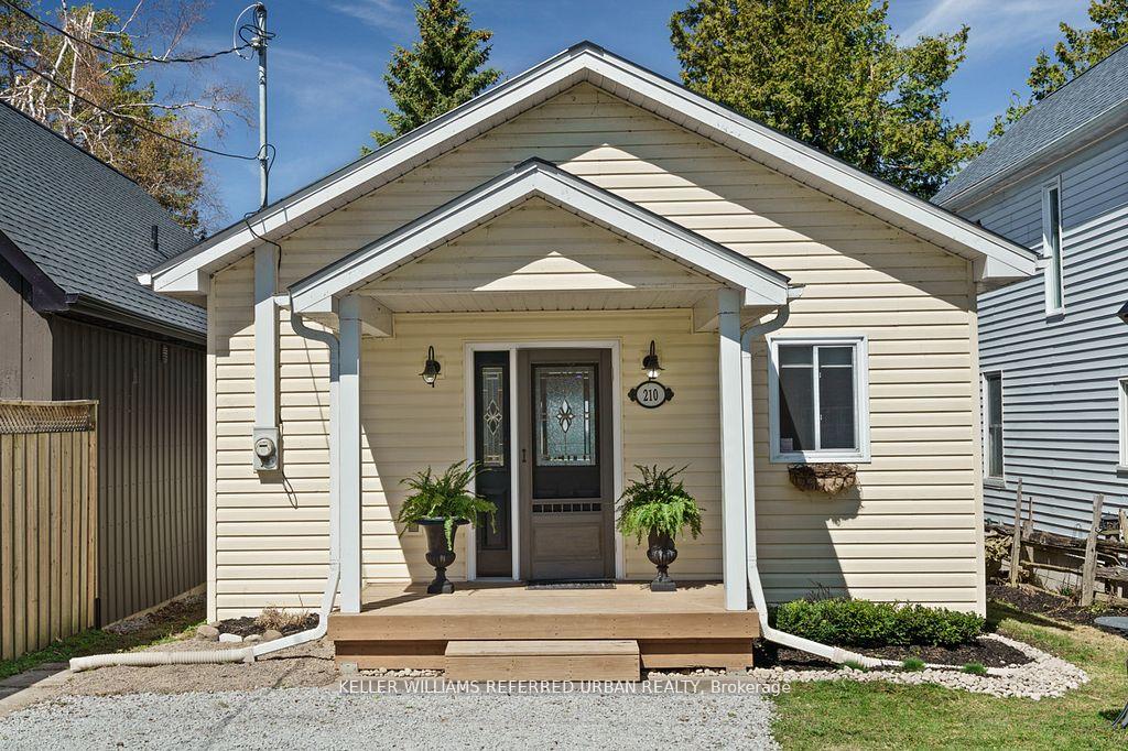Photo 9 of 210 Morrison Avenue, Brock, Beaverton — HOMEH