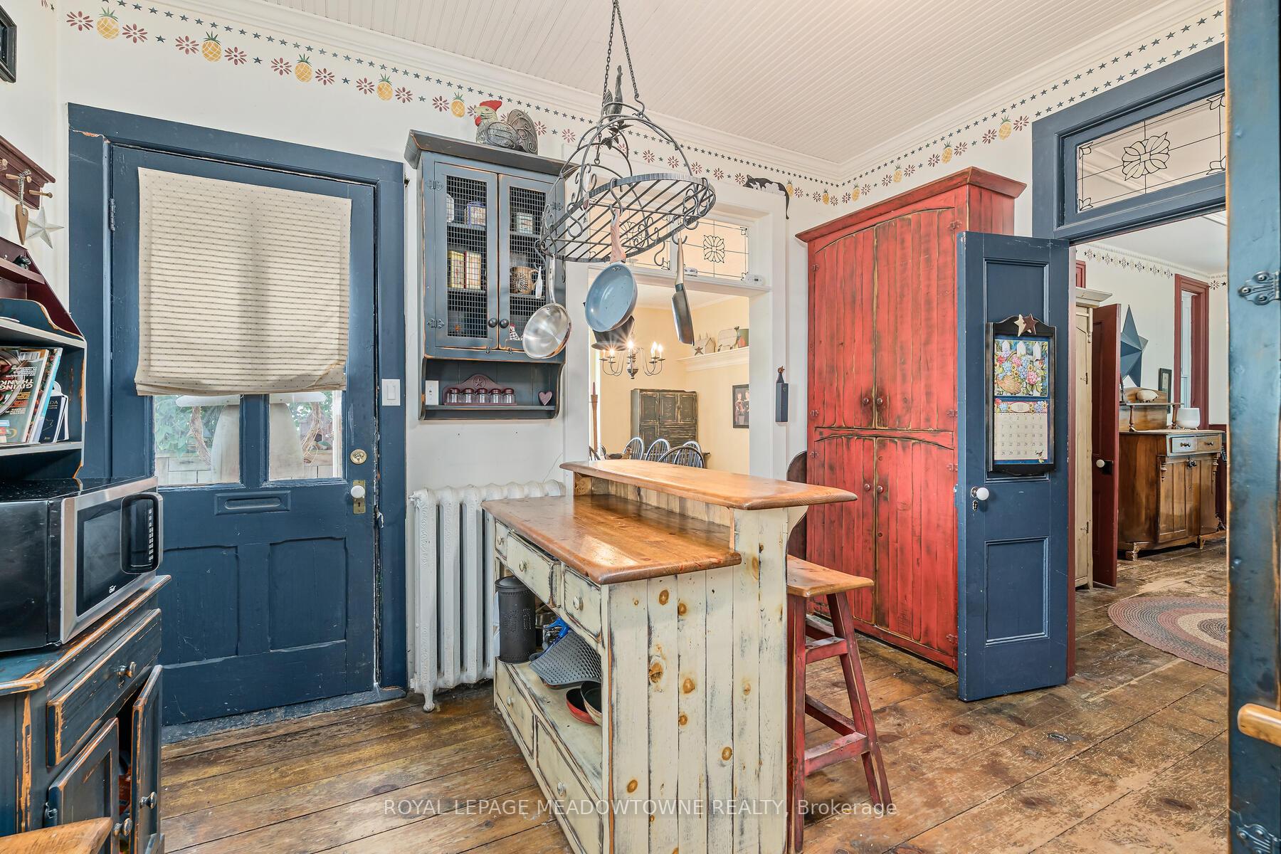 Photo 8 of 173 Perth Street, Halton Hills, Acton — HOMEH