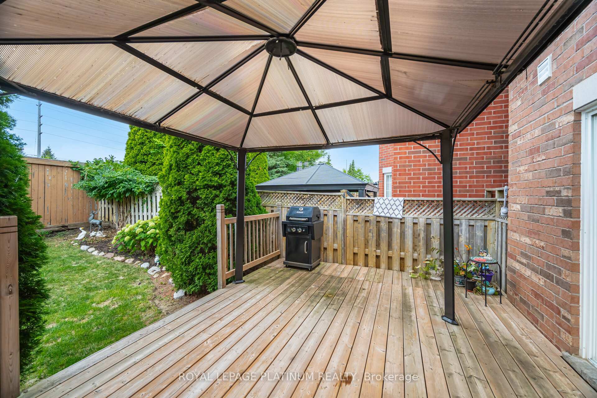 Photo 25 of 32 Penbridge Circle, Brampton, Fletcher's Meadow — HOMEH