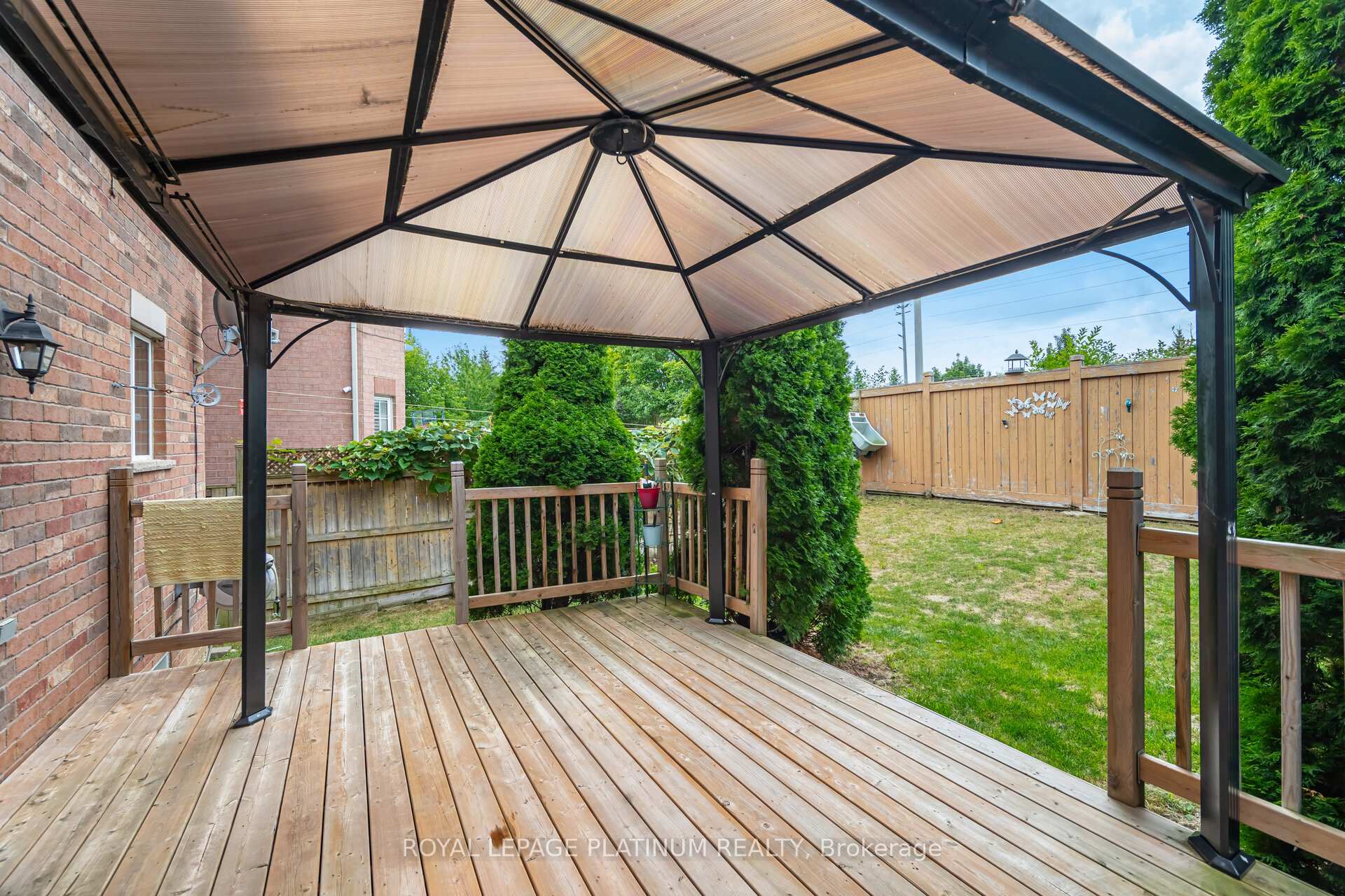 Photo 28 of 32 Penbridge Circle, Brampton, Fletcher's Meadow — HOMEH
