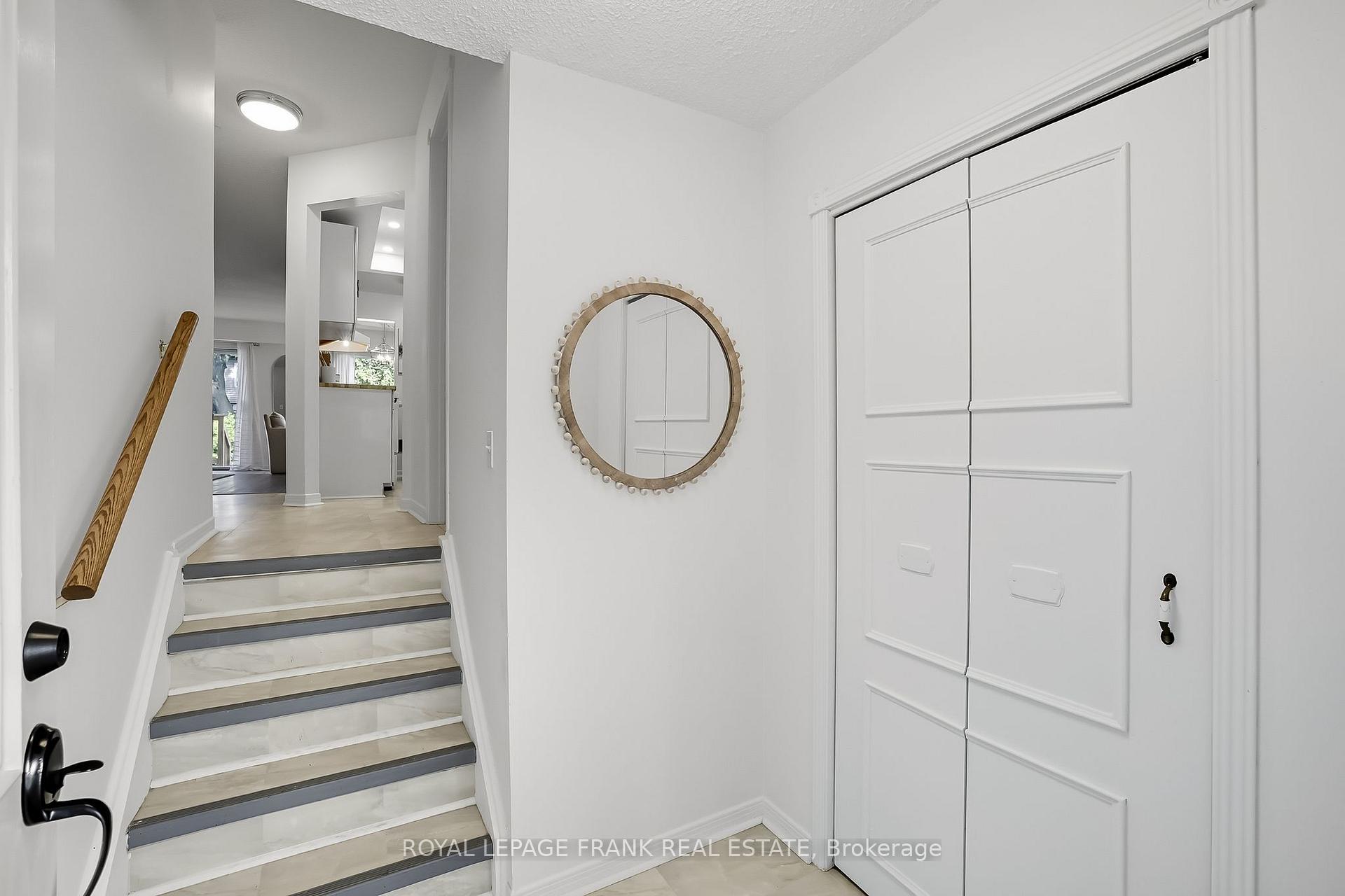 Photo 12 of 72 Reginald Crescent, Markham, Markham Village — HOMEH