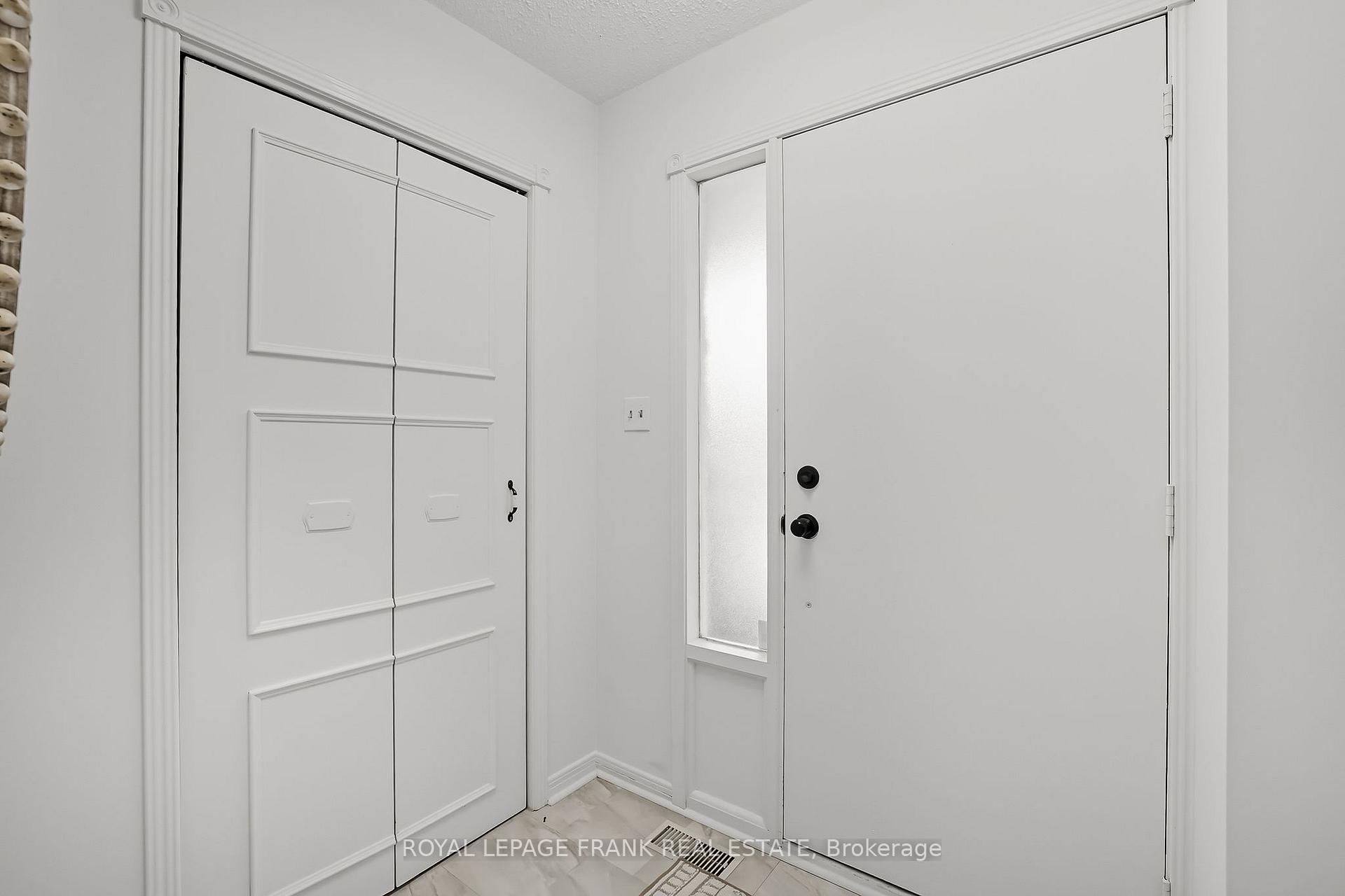 Photo 17 of 72 Reginald Crescent, Markham, Markham Village — HOMEH