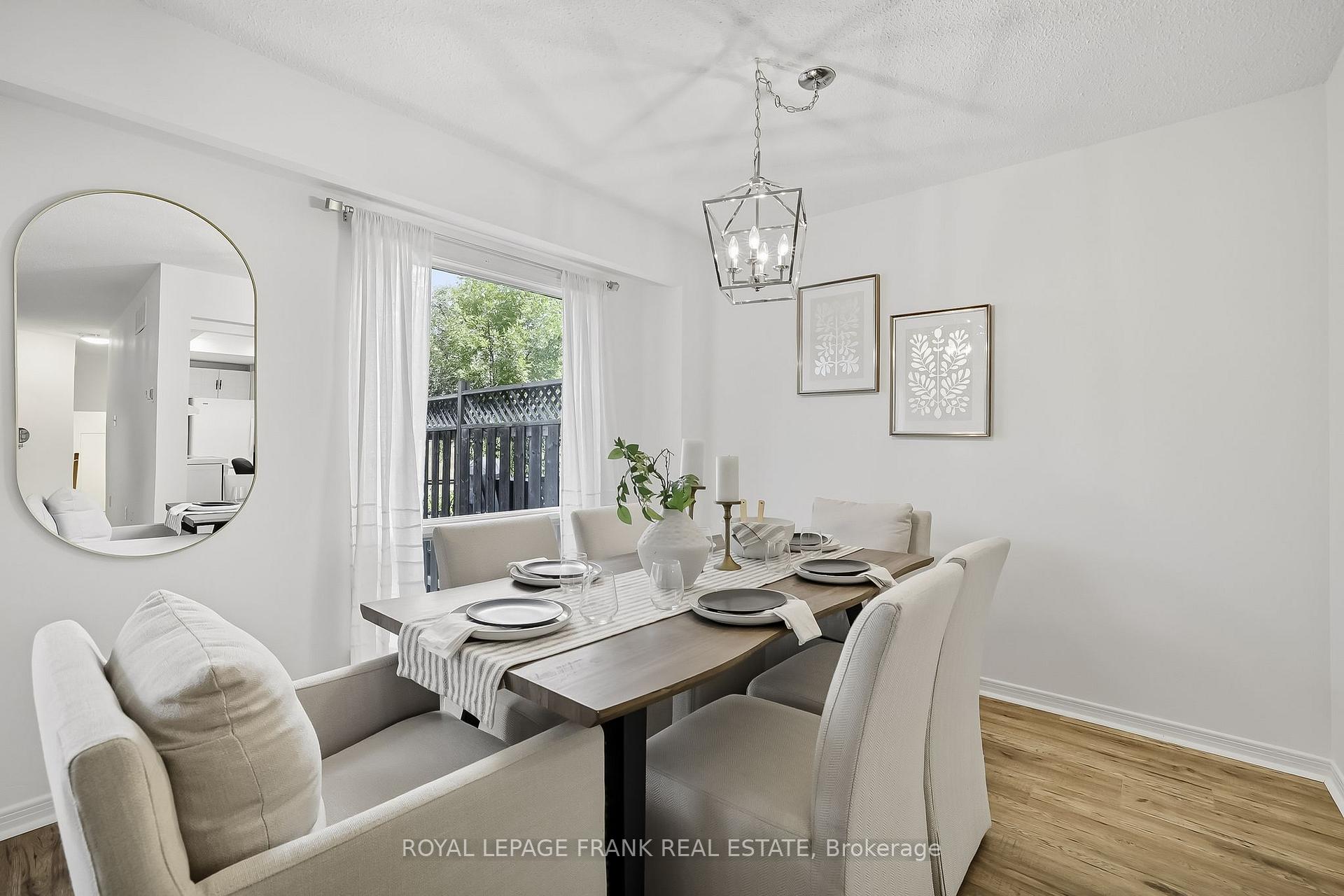 Photo 18 of 72 Reginald Crescent, Markham, Markham Village — HOMEH