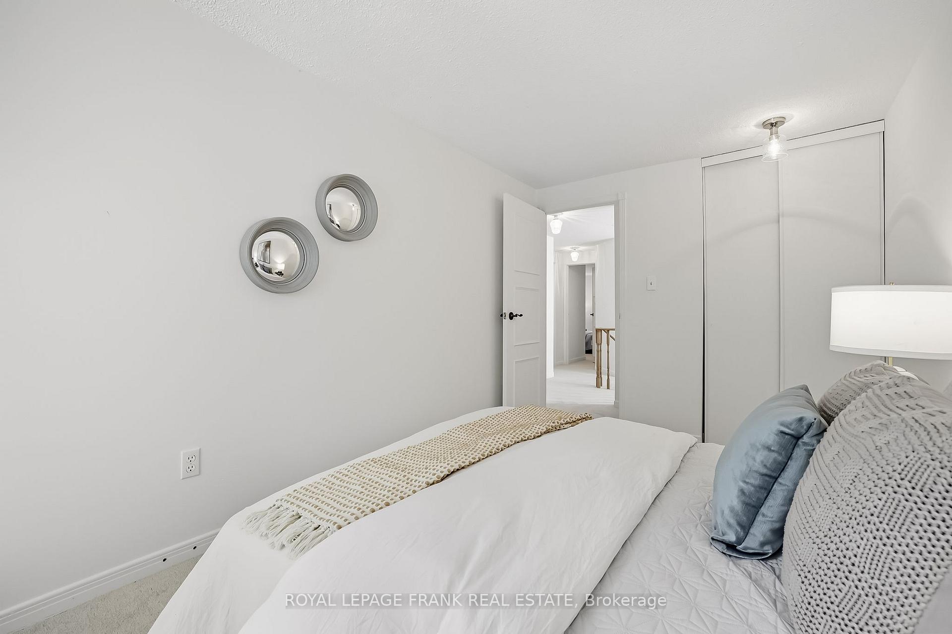 Photo 20 of 72 Reginald Crescent, Markham, Markham Village — HOMEH