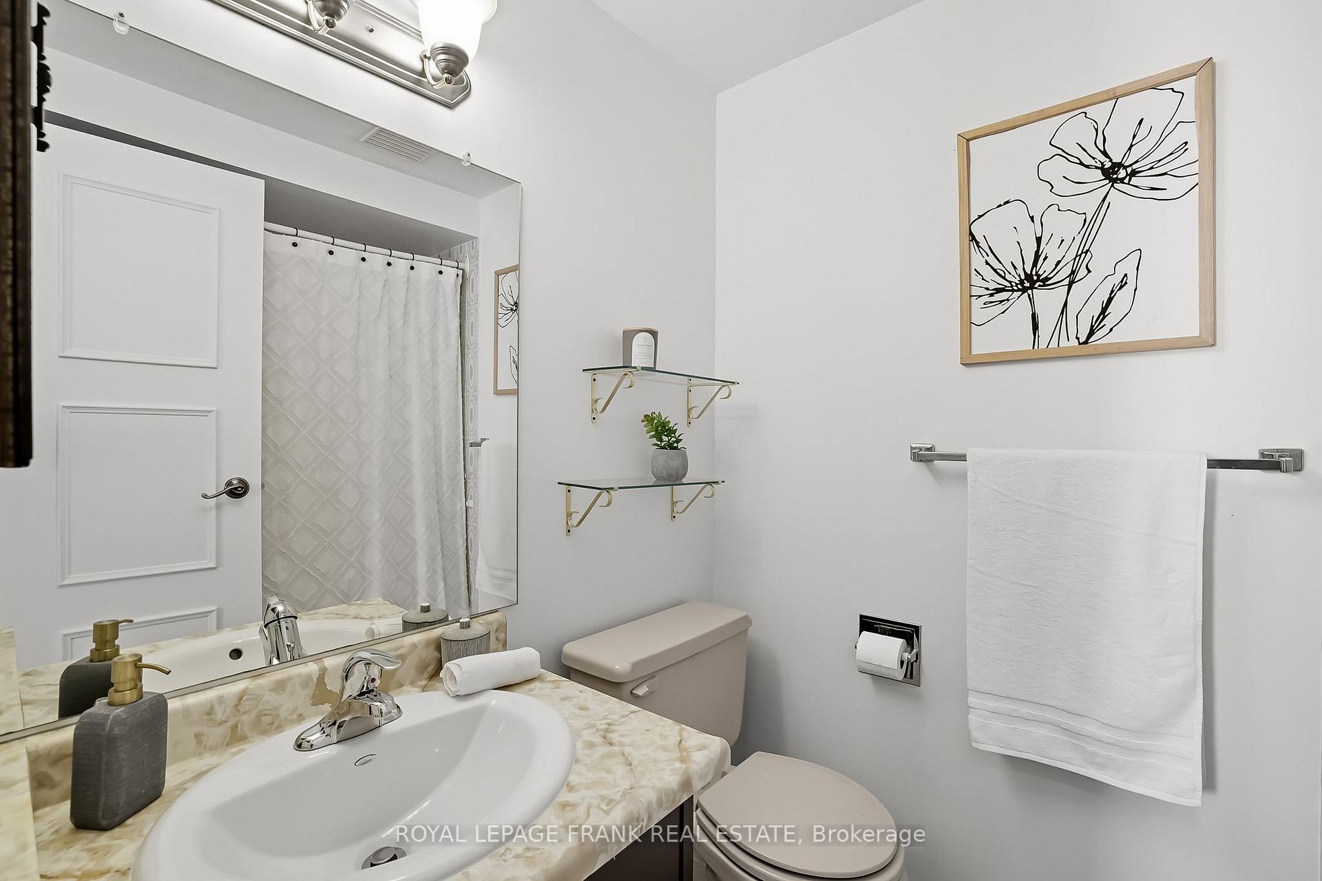 Photo 21 of 72 Reginald Crescent, Markham, Markham Village — HOMEH