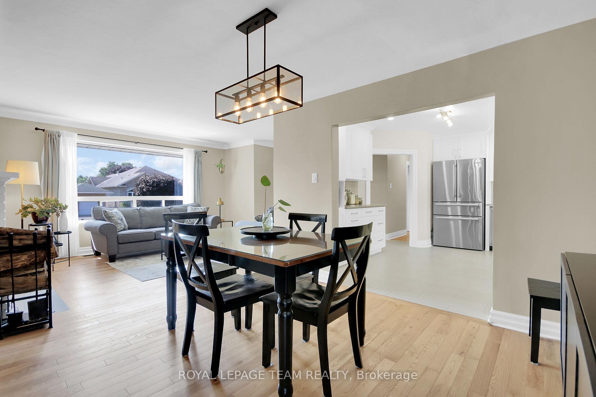 Photo 24 of 43 Epworth Avenue, Ottawa, Meadowlands/St. Claire Gardens — HOMEH