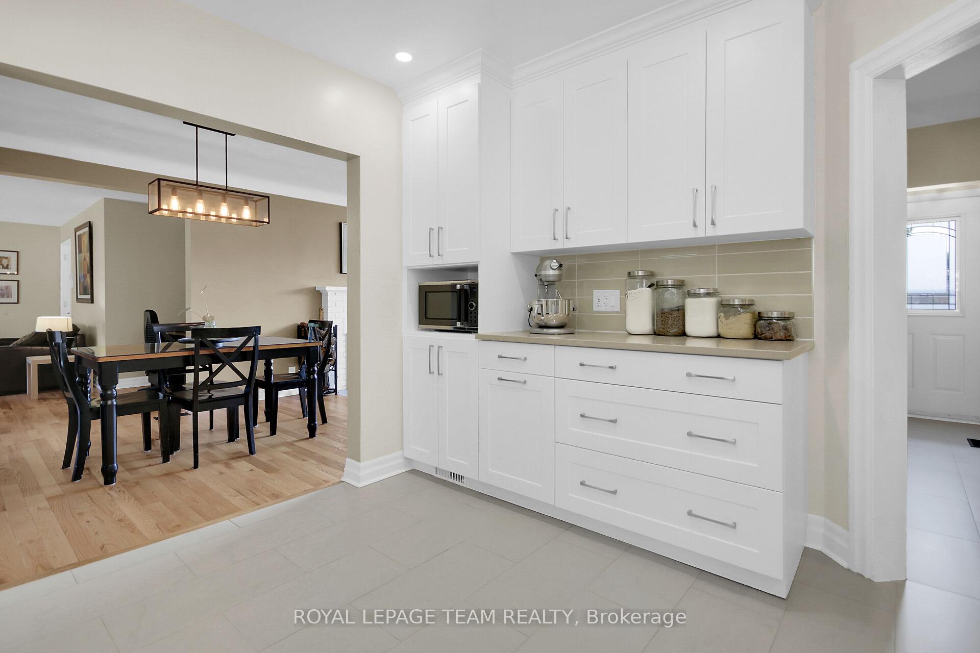 Photo 12 of 43 Epworth Avenue, Ottawa, Meadowlands/St. Claire Gardens — HOMEH