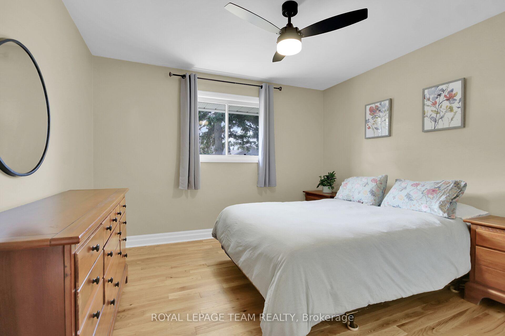 Photo 13 of 43 Epworth Avenue, Ottawa, Meadowlands/St. Claire Gardens — HOMEH