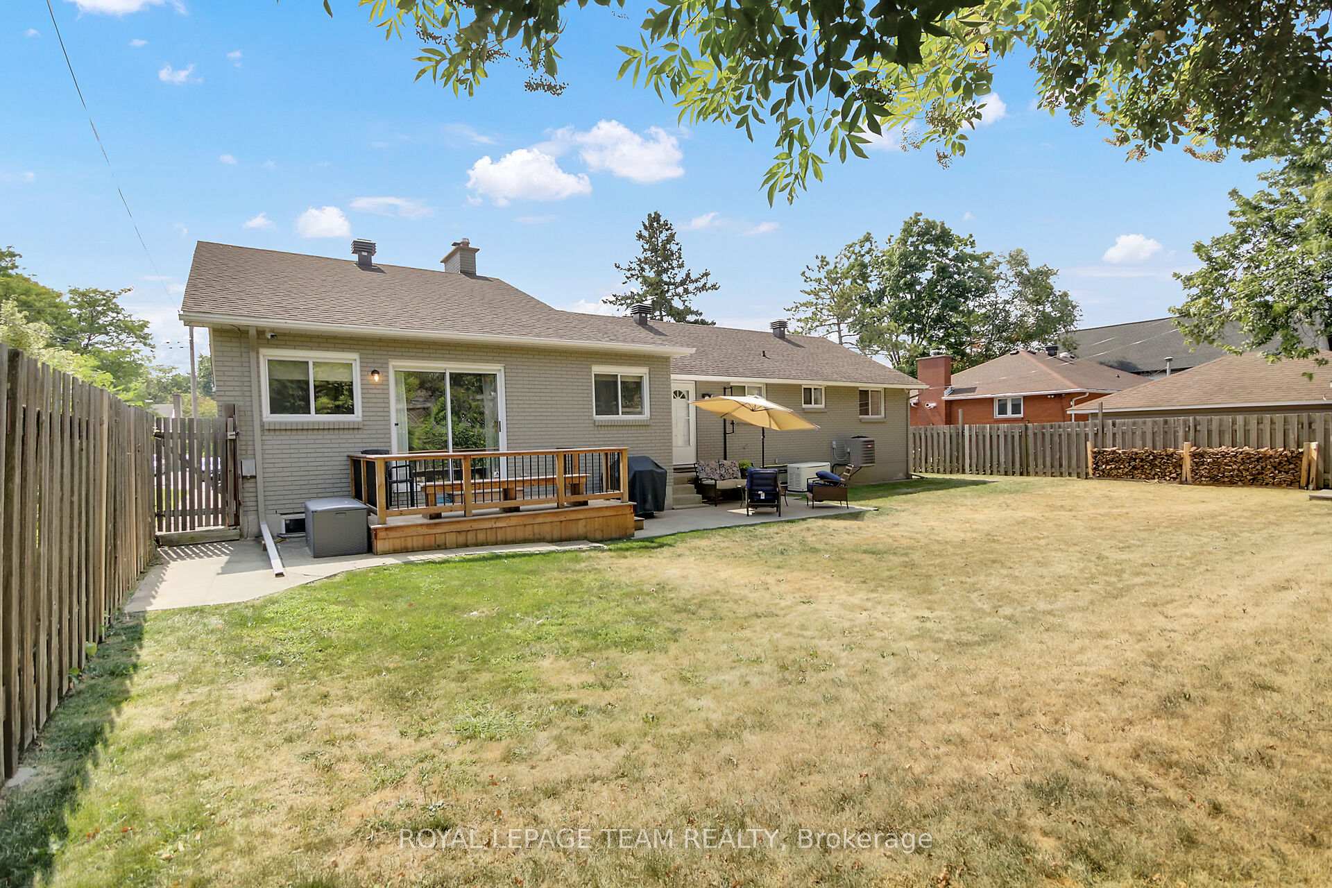 Photo 39 of 43 Epworth Avenue, Ottawa, Meadowlands/St. Claire Gardens — HOMEH