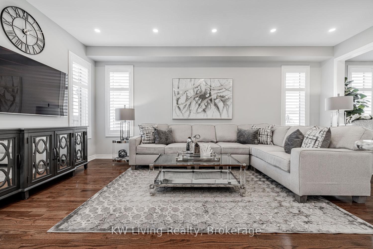 Photo 23 of 84 Manila Avenue, Markham, Berczy — HOMEH