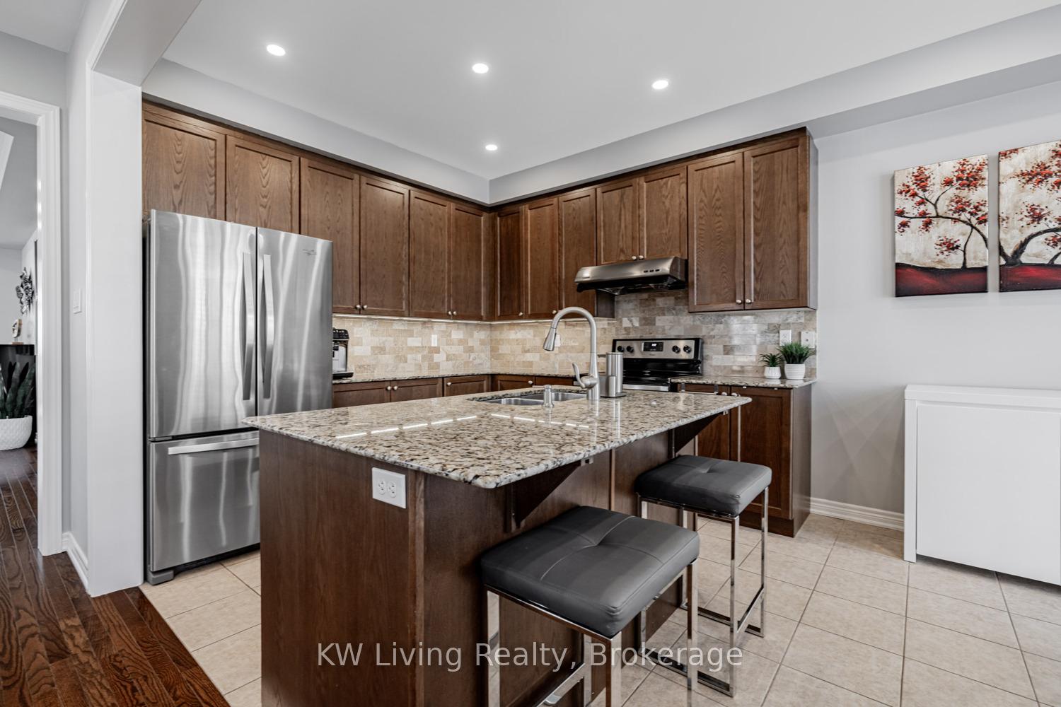 Photo 36 of 84 Manila Avenue, Markham, Berczy — HOMEH