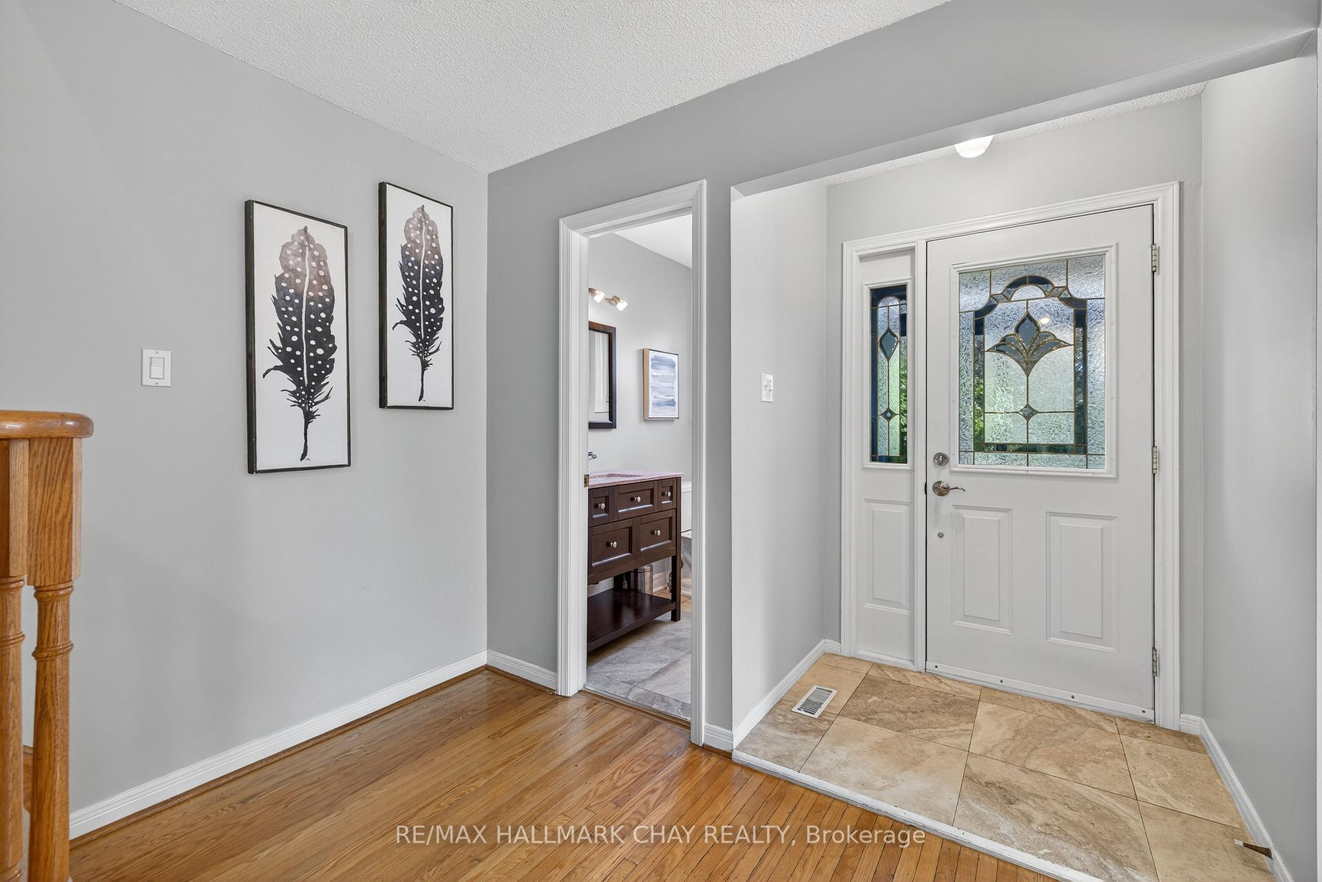 Photo 15 of 82 Lilac Avenue, Markham, Aileen-Willowbrook — HOMEH