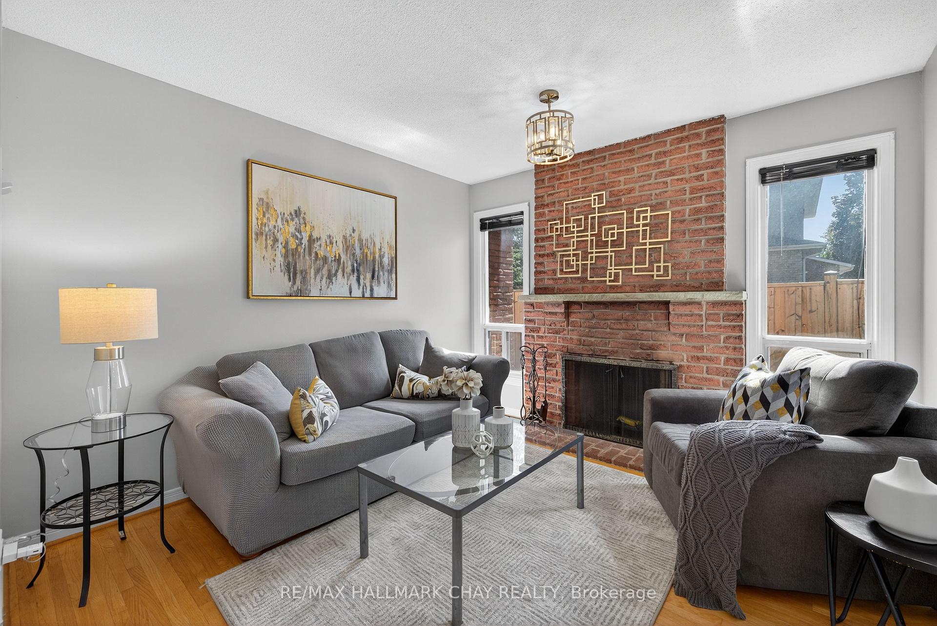 Photo 14 of 82 Lilac Avenue, Markham, Aileen-Willowbrook — HOMEH