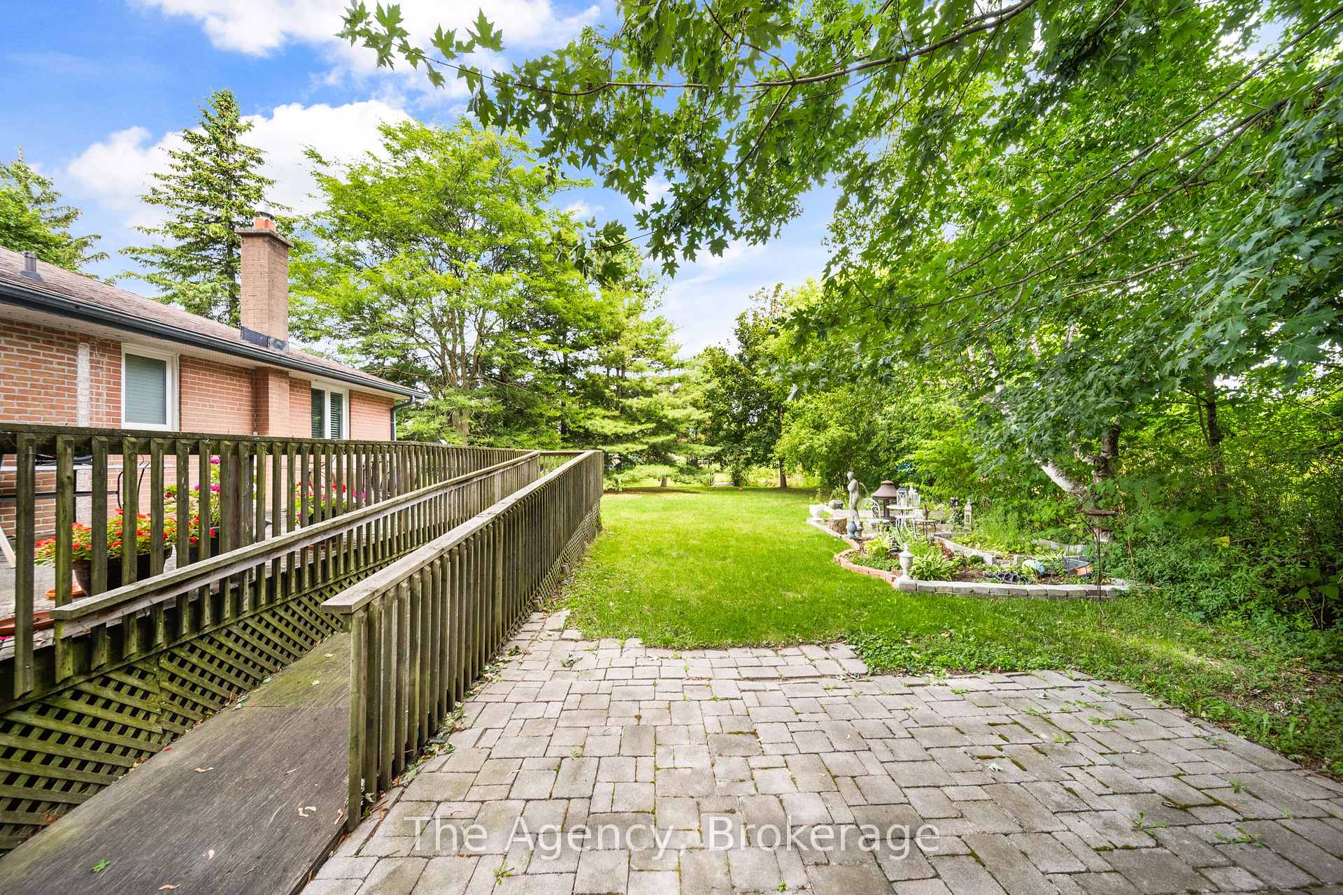 Photo 10 of 4 Hawman Avenue, King, Nobleton — HOMEH