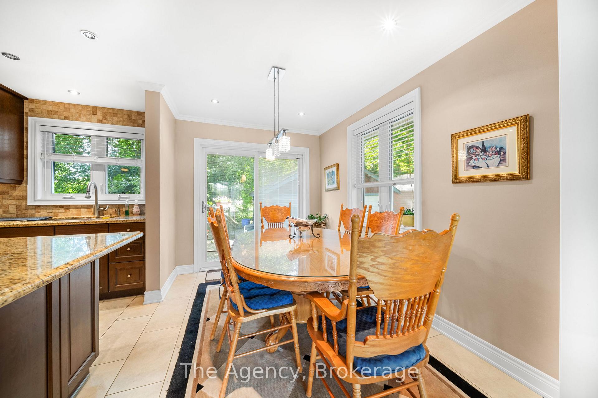 Photo 3 of 4 Hawman Avenue, King, Nobleton — HOMEH