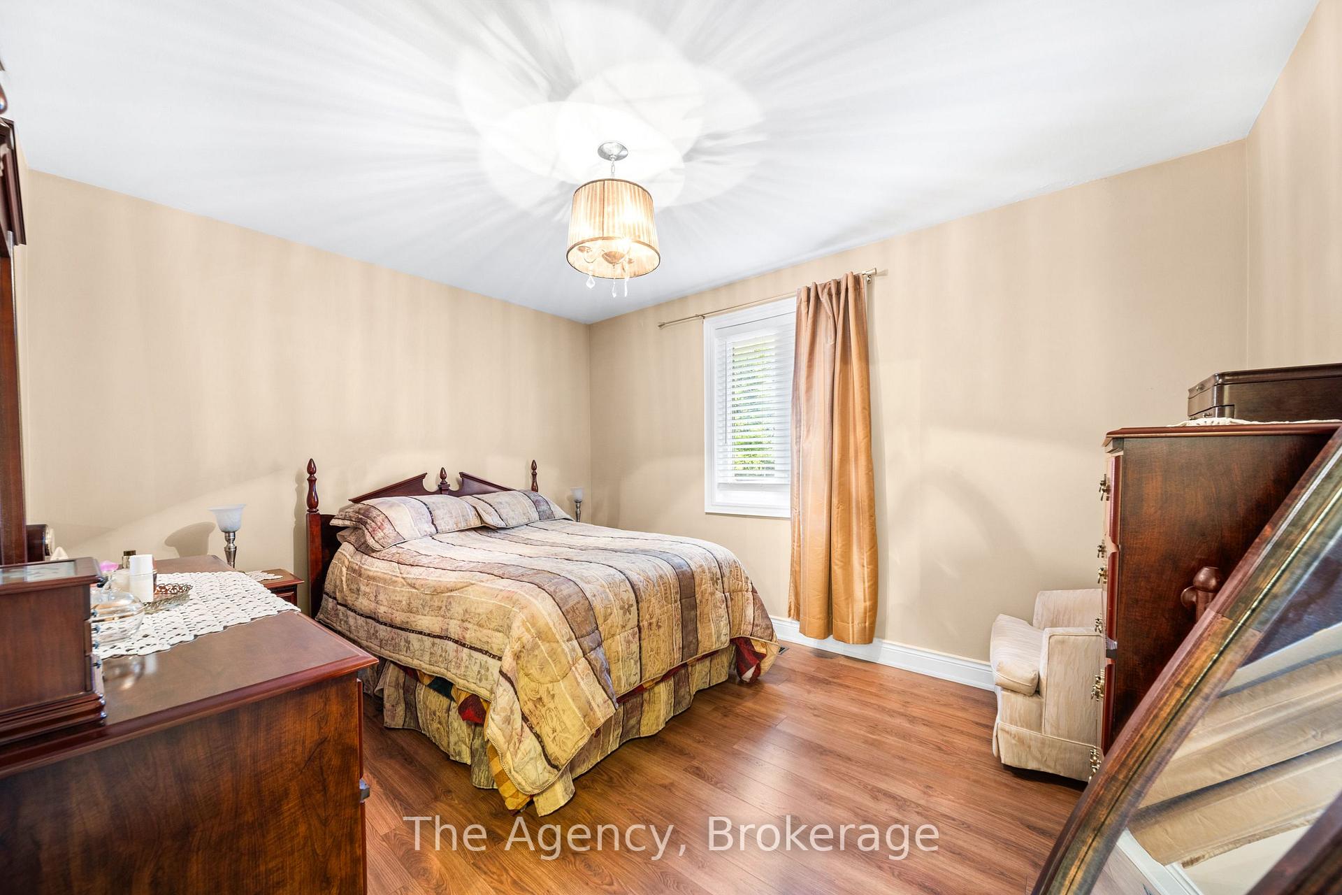Photo 16 of 4 Hawman Avenue, King, Nobleton — HOMEH