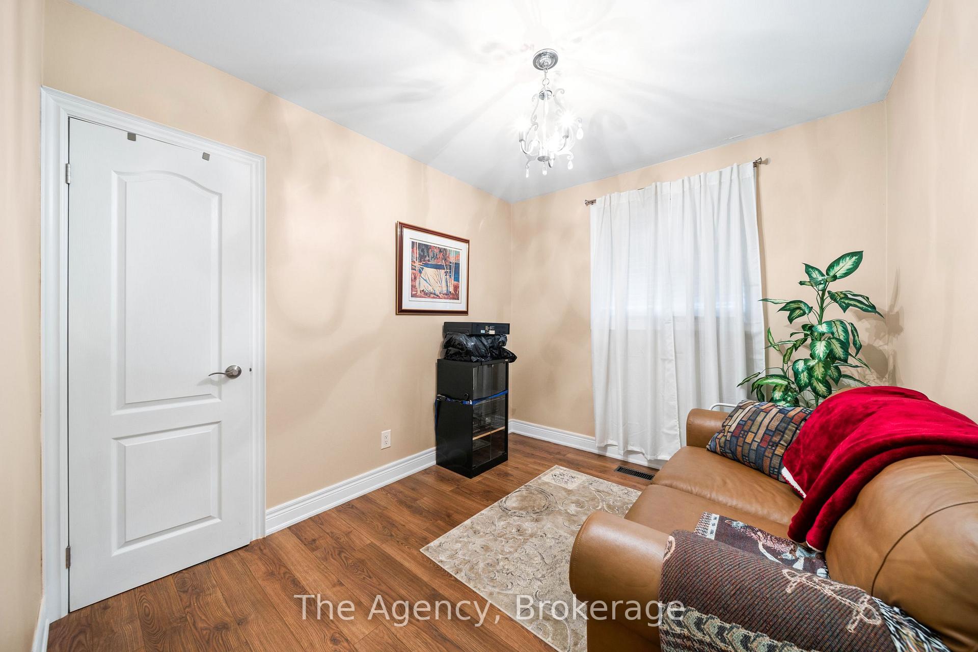Photo 17 of 4 Hawman Avenue, King, Nobleton — HOMEH