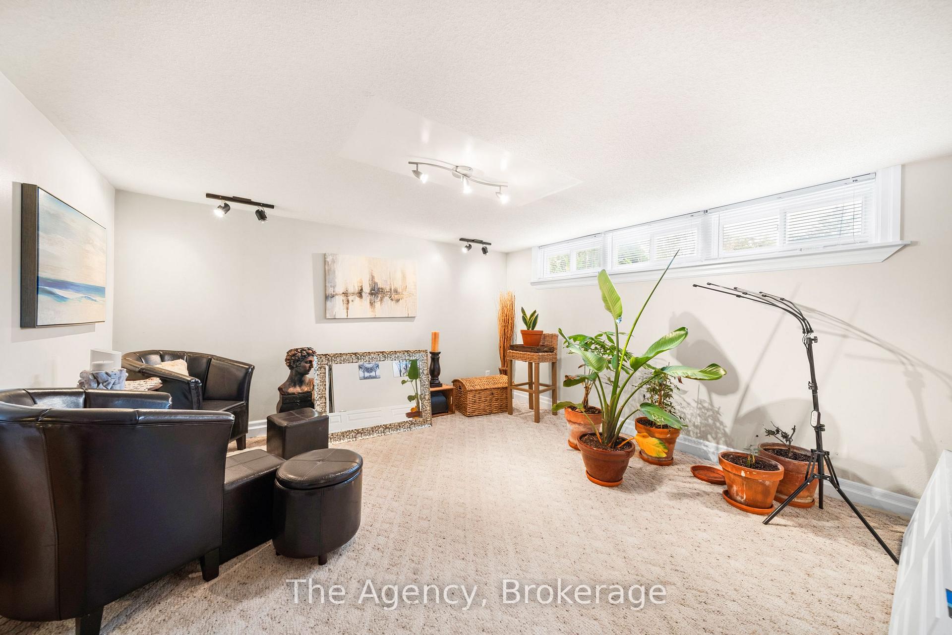 Photo 9 of 4 Hawman Avenue, King, Nobleton — HOMEH