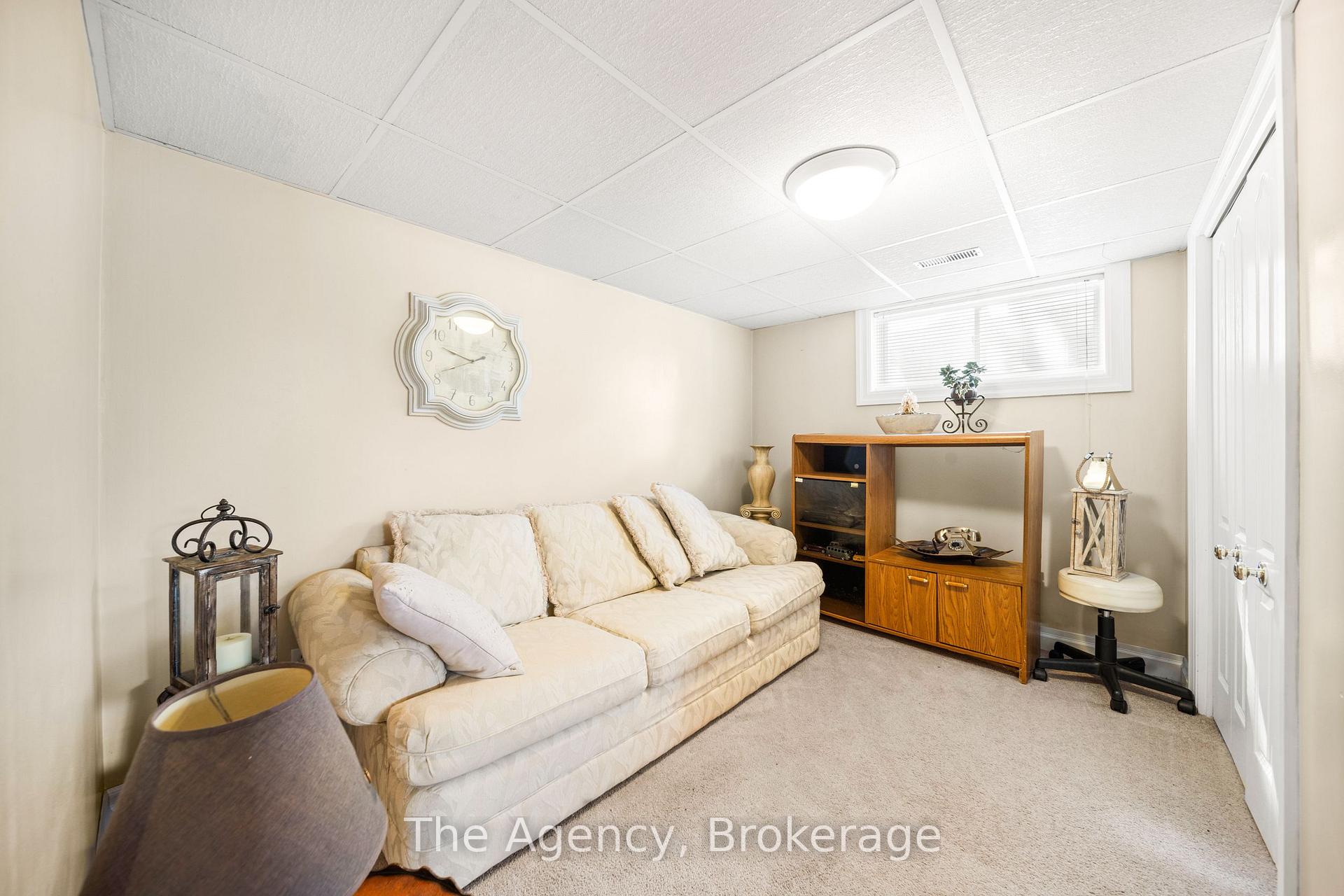 Photo 19 of 4 Hawman Avenue, King, Nobleton — HOMEH
