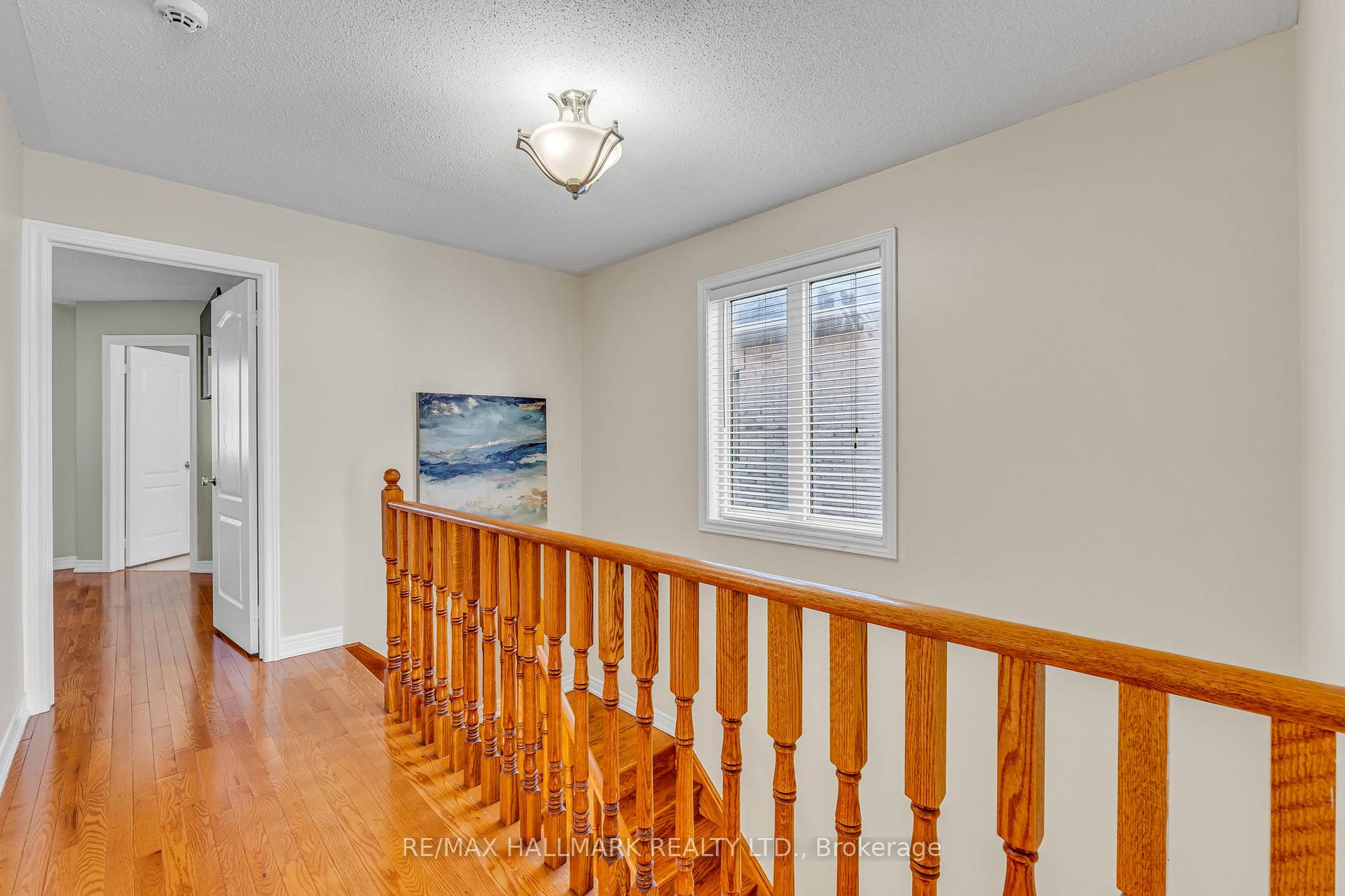 Photo 18 of 31 Ozner Crescent, Vaughan, Vellore Village — HOMEH