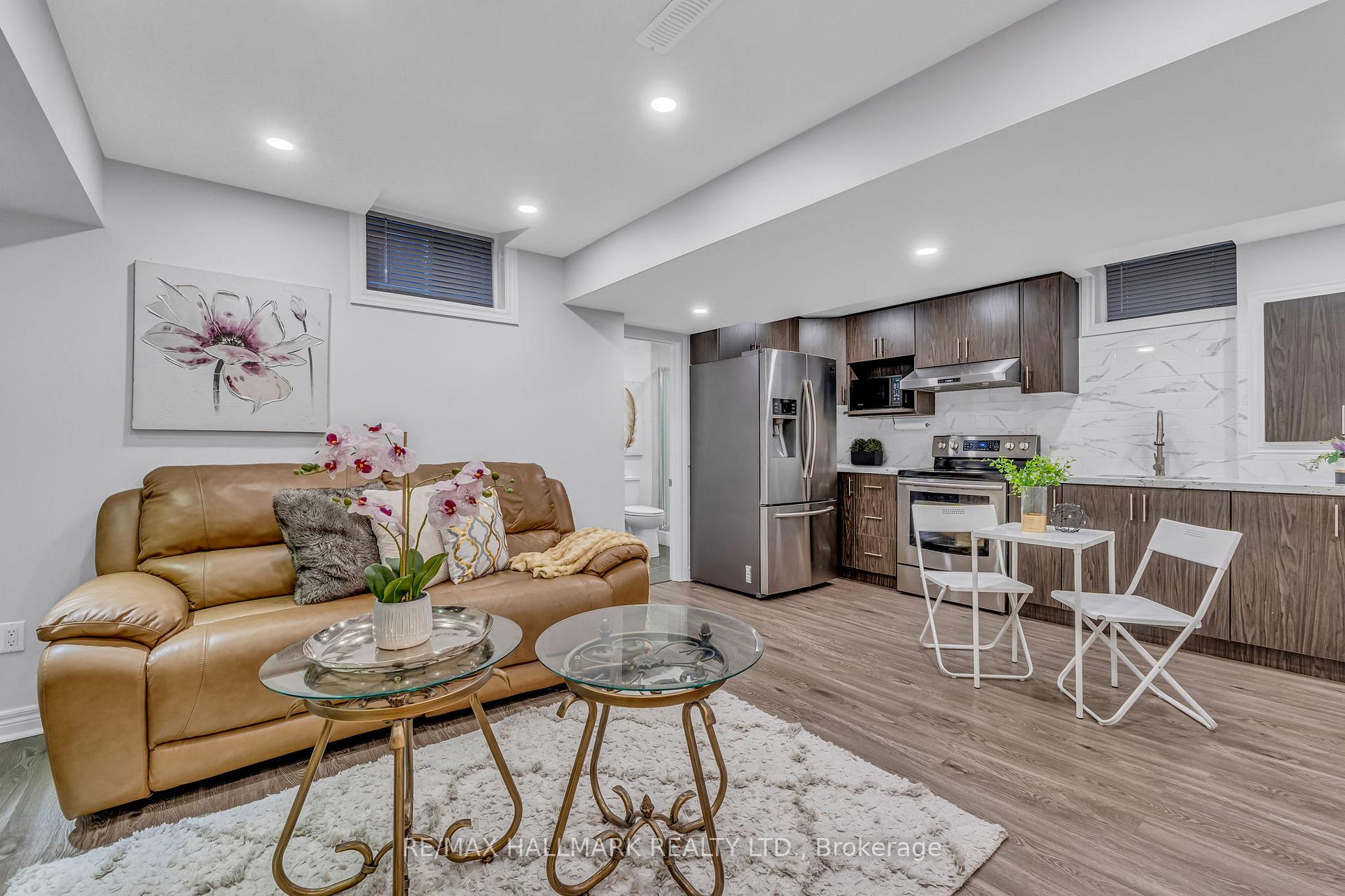 Photo 30 of 31 Ozner Crescent, Vaughan, Vellore Village — HOMEH