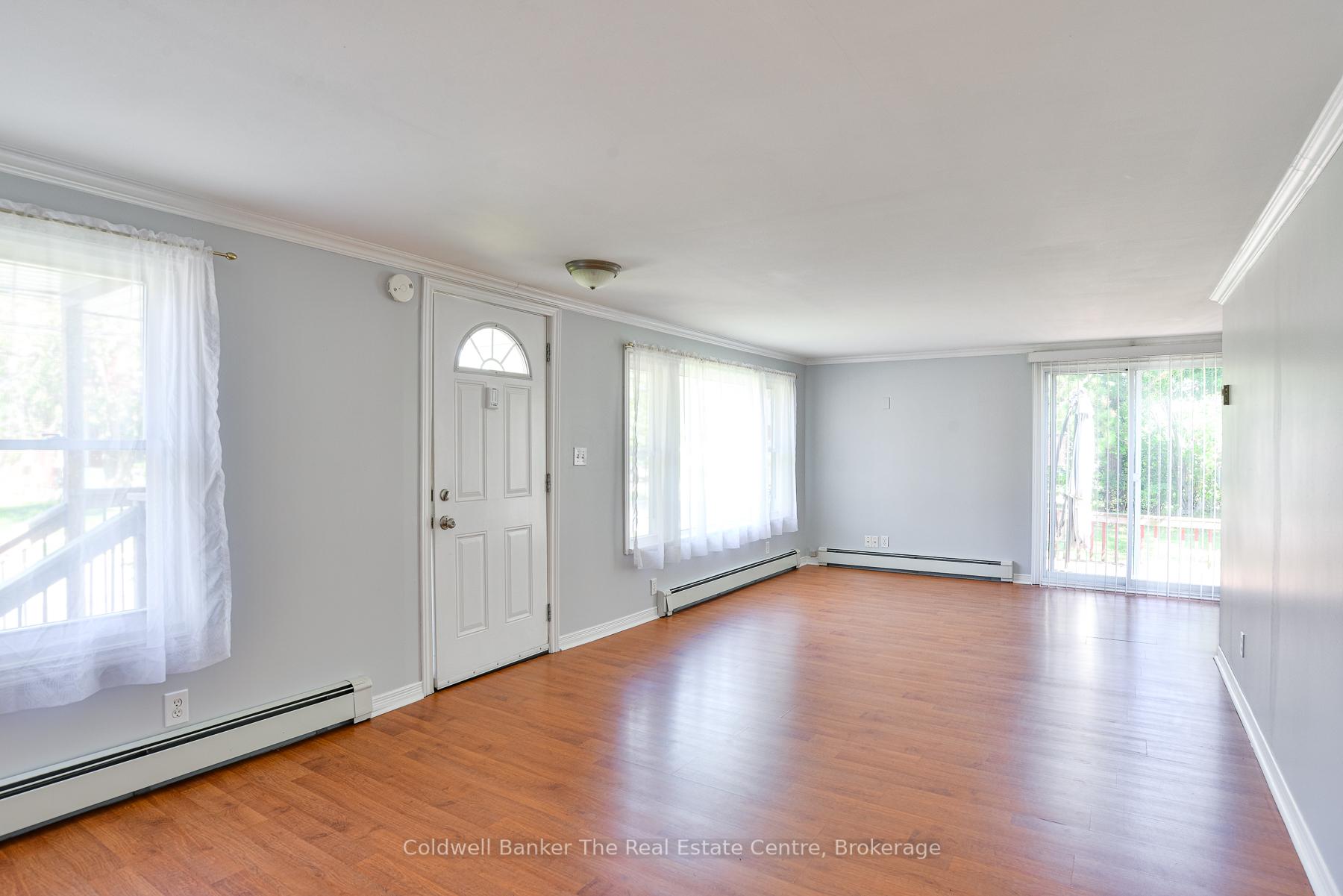 Photo 5 of 200 Dill Street, Bracebridge, Monck (Bracebridge) — HOMEH