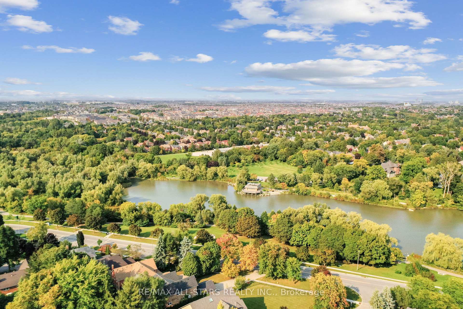Photo 43 of 33 Hagerman Boulevard, Markham, Unionville — HOMEH