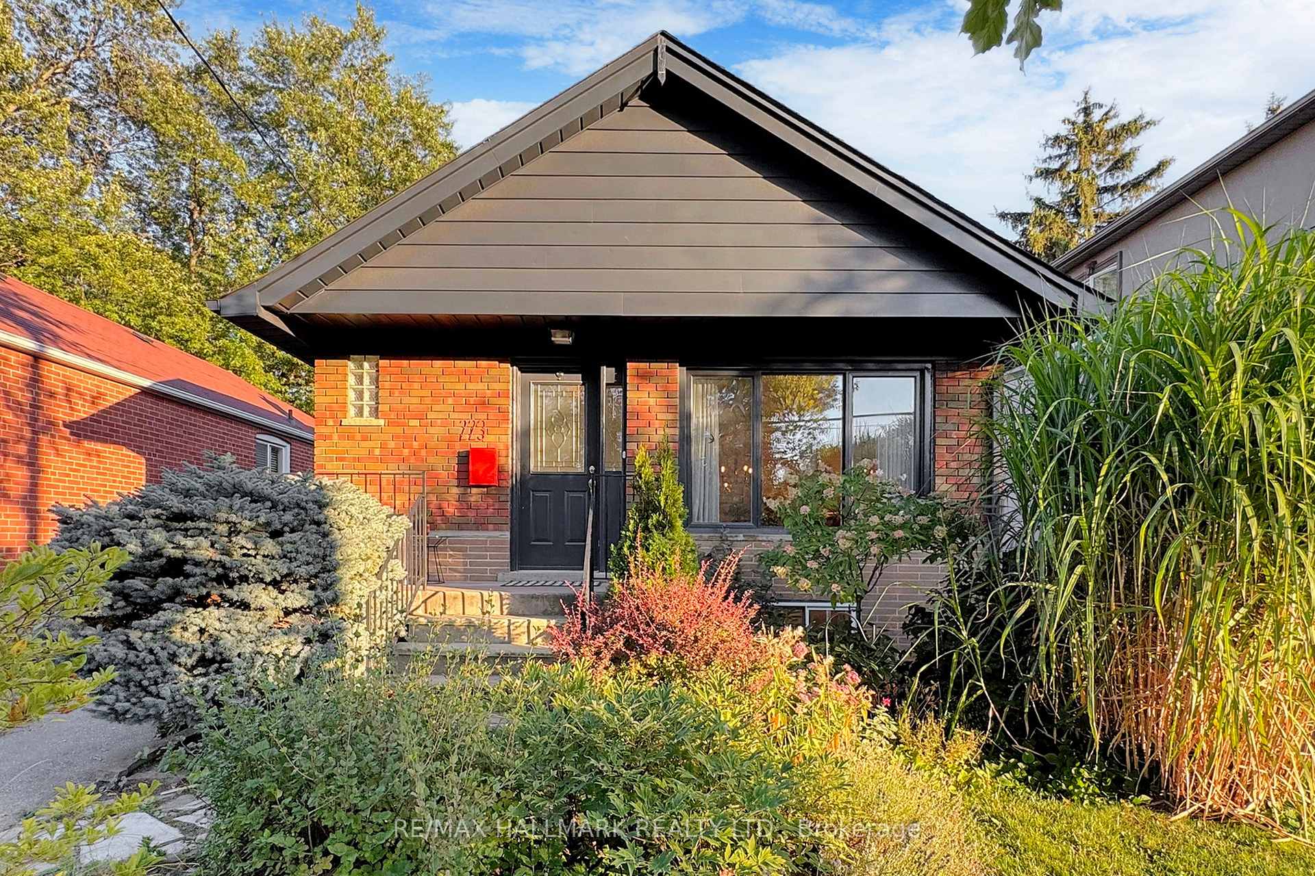 Photo 7 of 223 Ferris Road, Toronto, O'Connor-Parkview — HOMEH