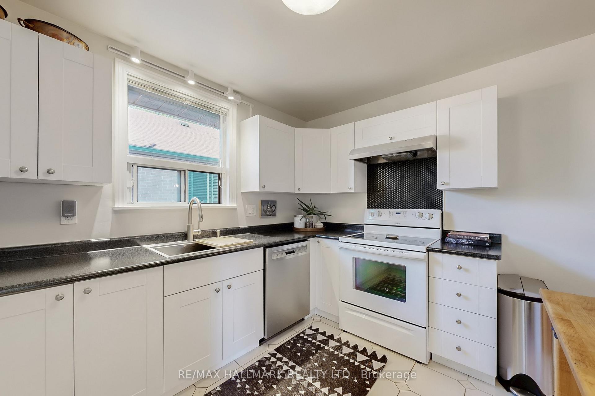 Photo 11 of 223 Ferris Road, Toronto, O'Connor-Parkview — HOMEH