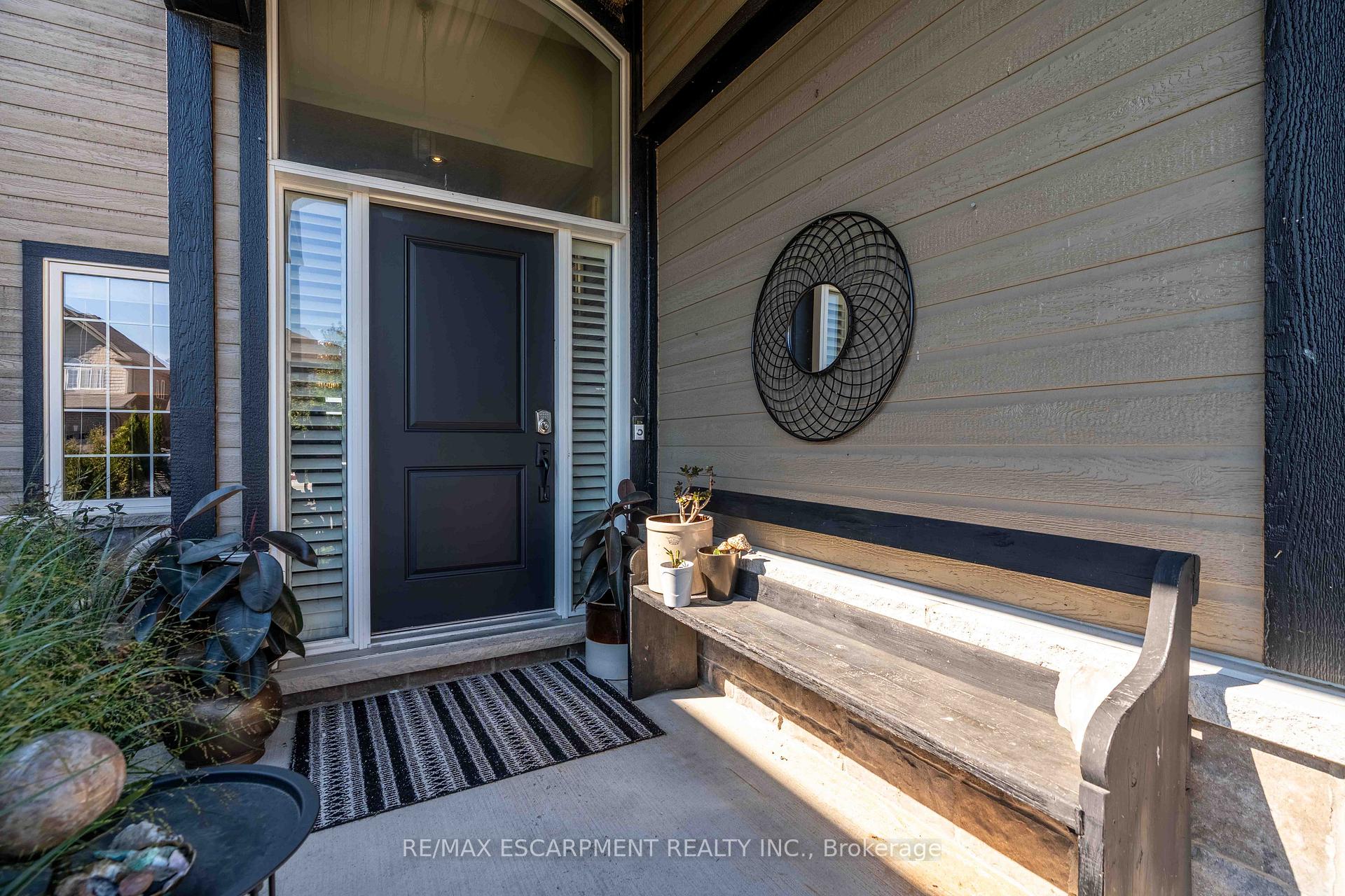Photo 8 of 95 Greti Drive, Hamilton, Rural Glanbrook — HOMEH