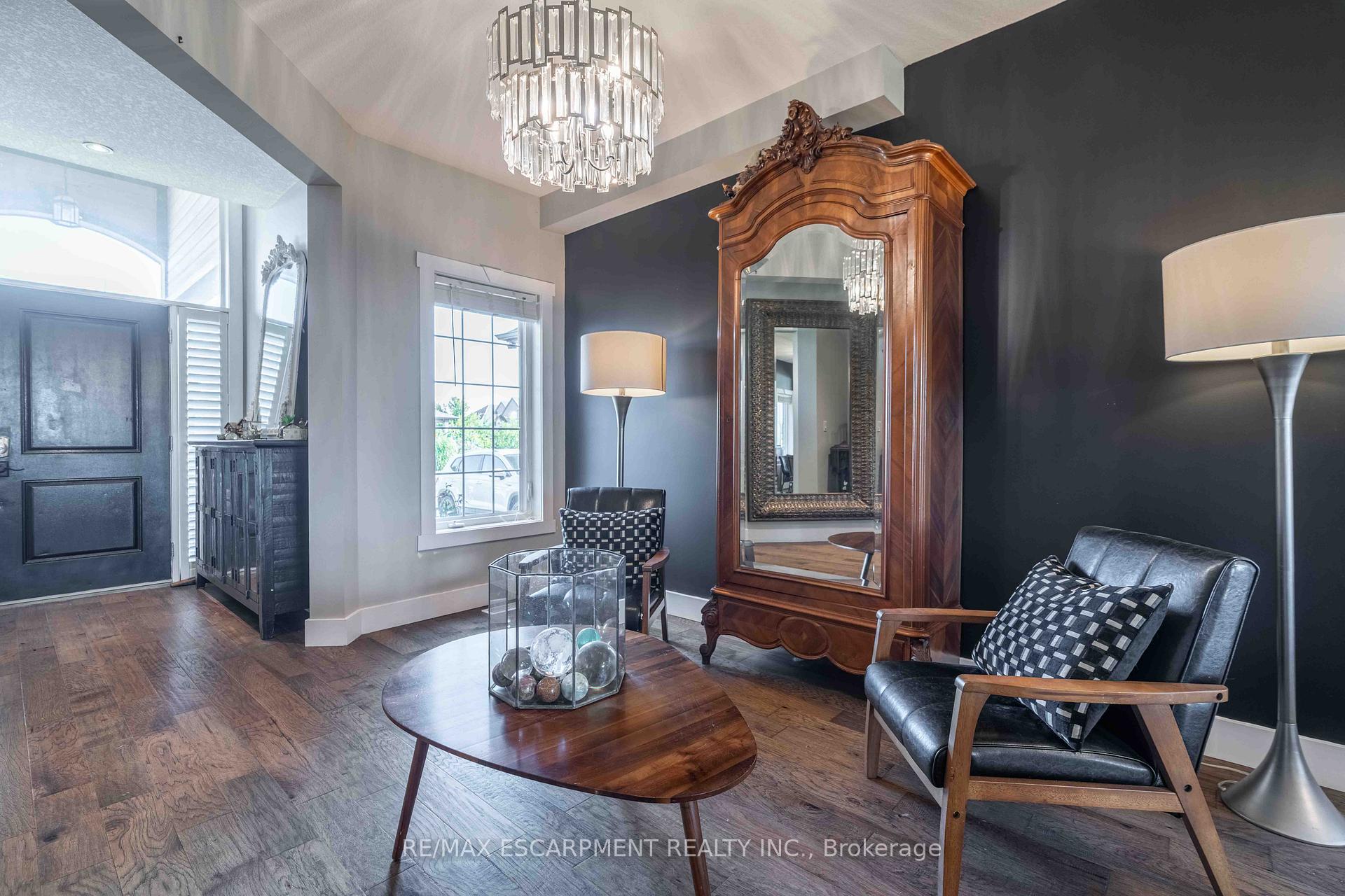 Photo 5 of 95 Greti Drive, Hamilton, Rural Glanbrook — HOMEH