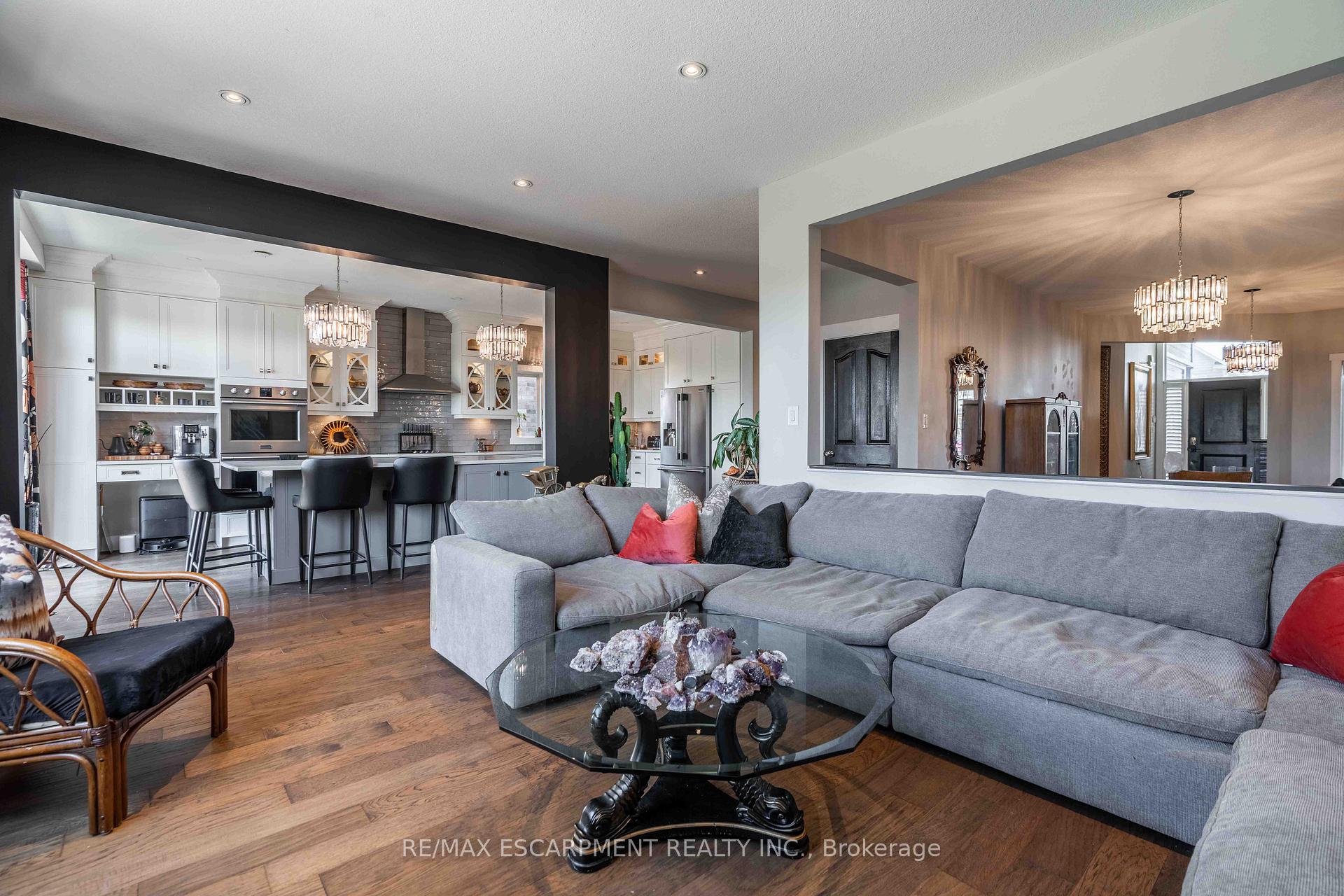 Photo 14 of 95 Greti Drive, Hamilton, Rural Glanbrook — HOMEH